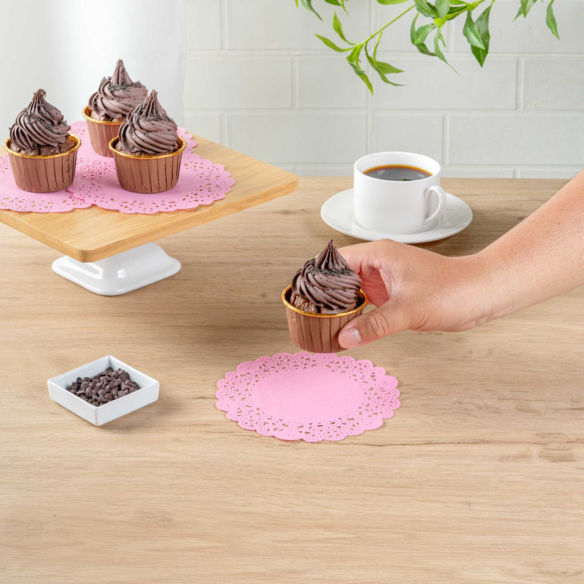 Pastry Tek Round Pink Paper Doilies - Lace - 6" x 6" - 4000 count box