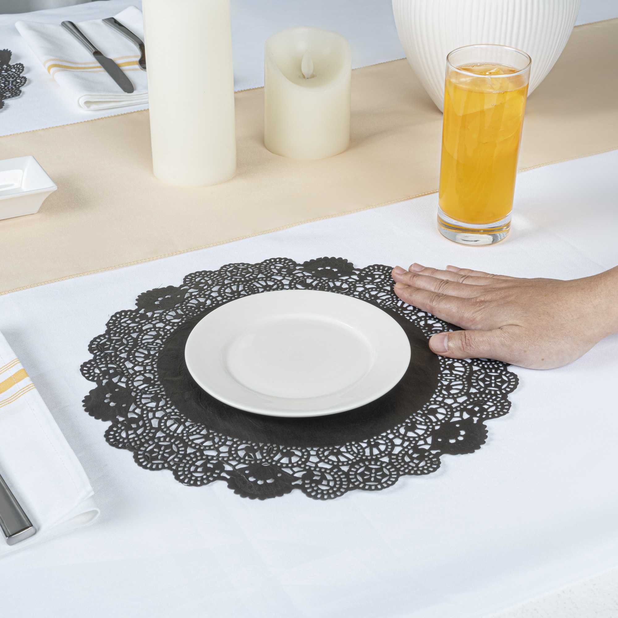 Pastry Tek Round Black Paper Doilies - Lace - 12" x 12" - 4000 count box