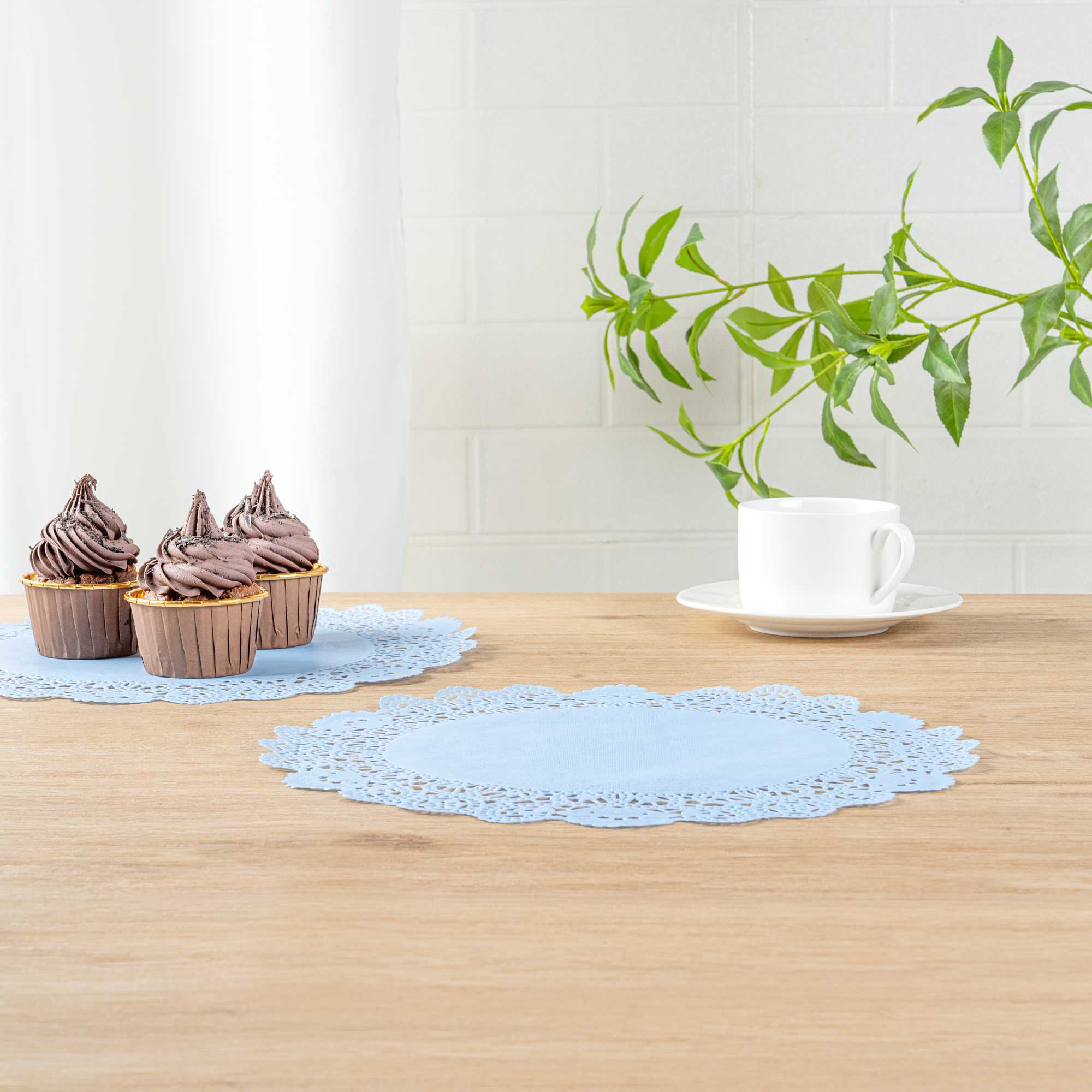 Pastry Tek Round Sky Blue Paper Doilies - Lace - 12" x 12" - 4000 count box