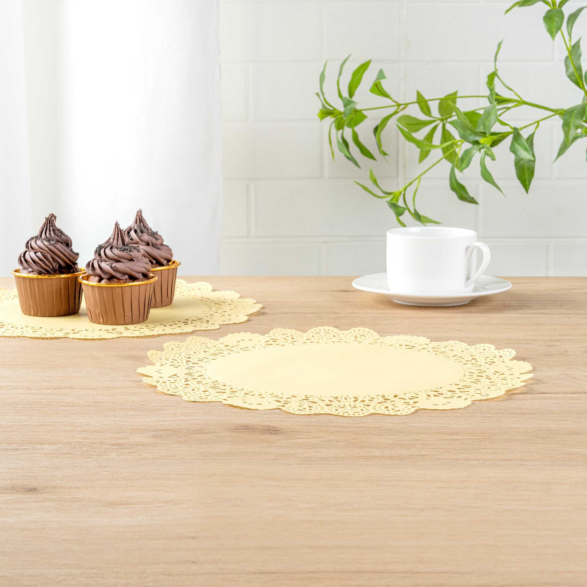 Pastry Tek Round Yellow Paper Doilies - Lace - 12" x 12" - 4000 count box
