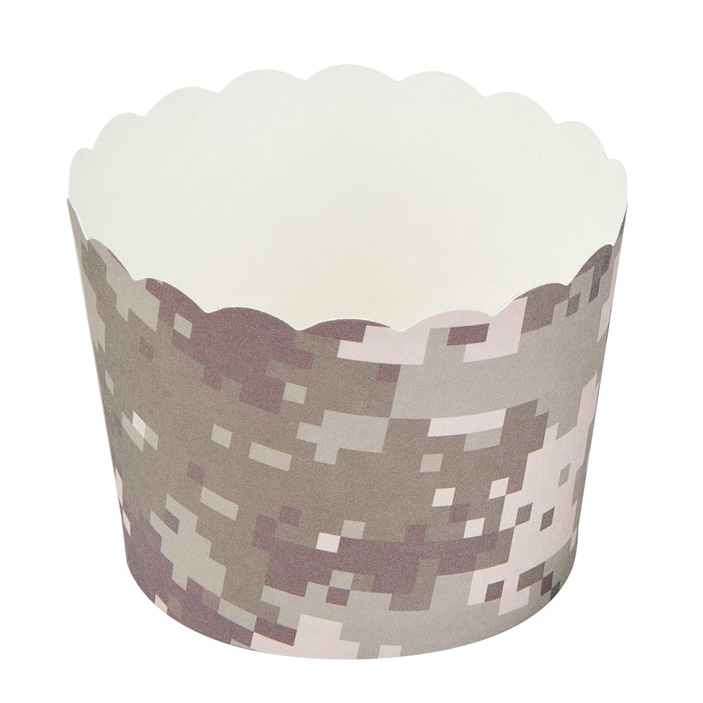 Panificio 3 oz Round Assorted Paper Mini Baking Cup - Scalloped - 2 1/2" x 2 1/2" x 1 3/4" - 200 count box