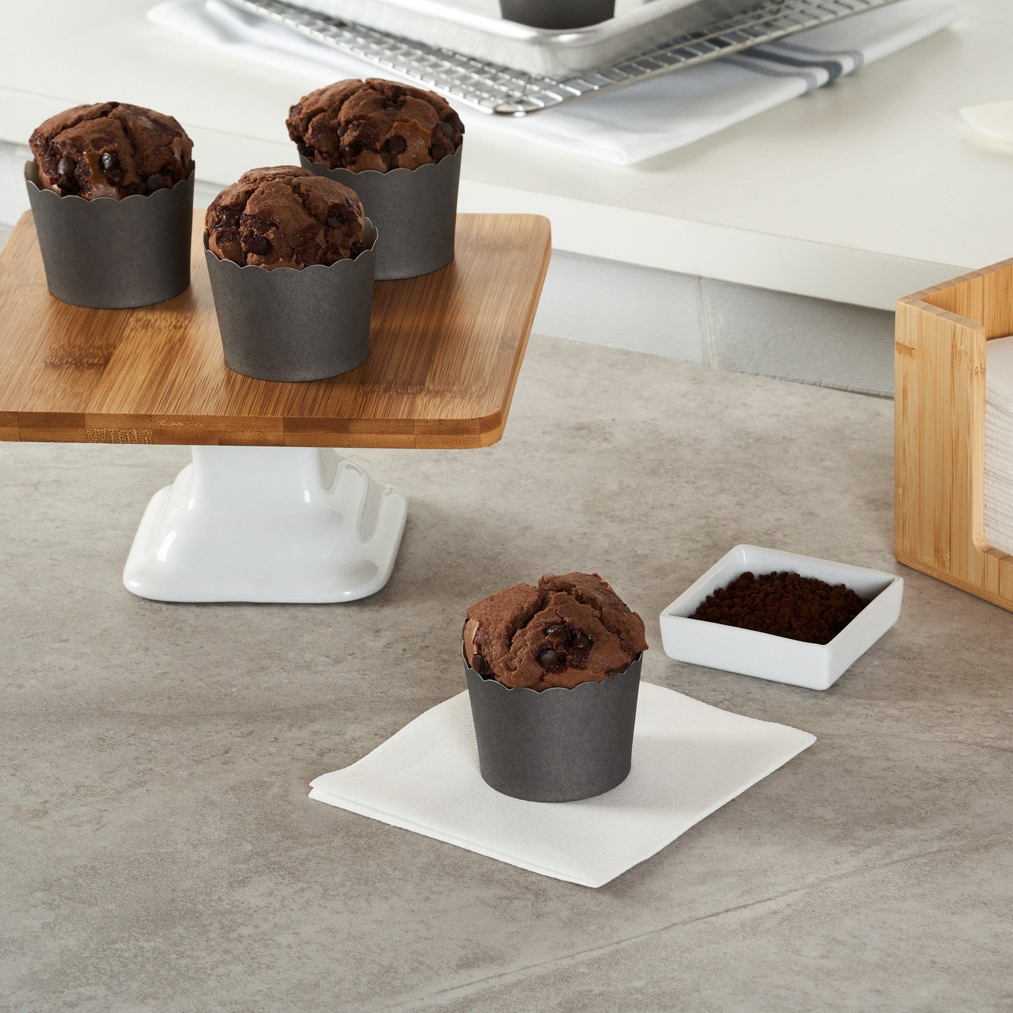 Panificio 3 oz Round Gray Paper Mini Baking Cup - Scalloped - 2 1/2" x 2 1/2" x 1 3/4" - 200 count box