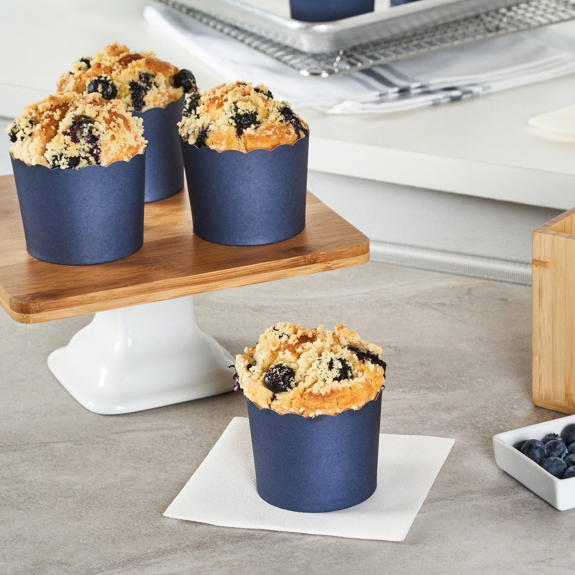 Panificio 6 oz Round Midnight Blue Paper Classic Baking Cup - Scalloped - 2 3/4" x 2 3/4" x 2 1/4" - 200 count box