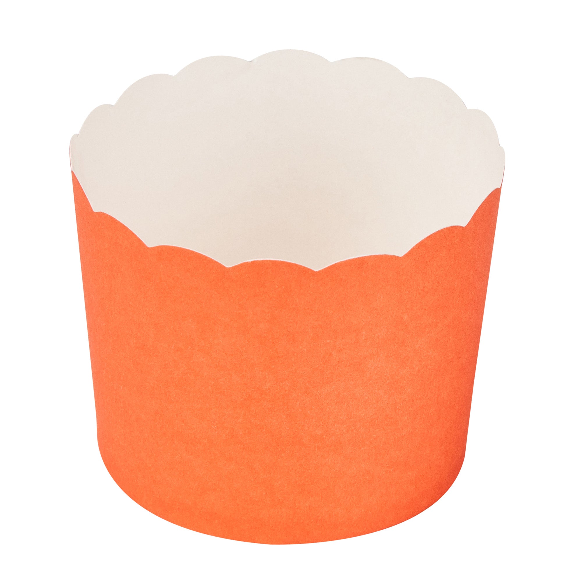 Panificio 6 oz Round Tangerine Paper Classic Baking Cup - Scalloped - 2 3/4" x 2 3/4" x 2 1/4" - 200 count box