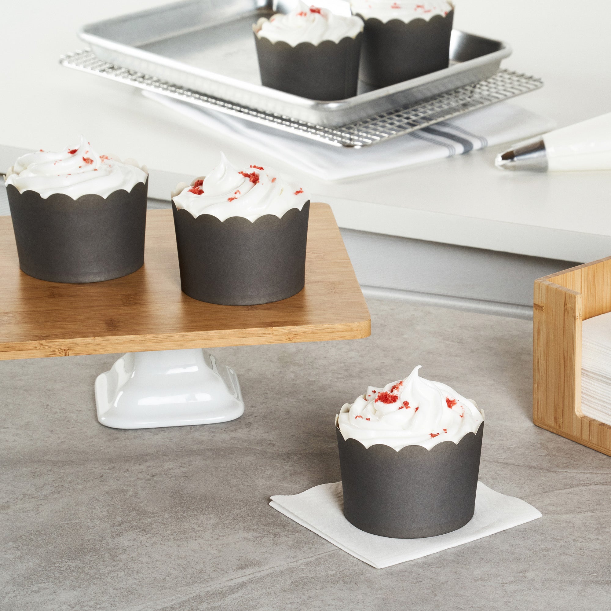 Panificio 10 oz Round Gray Paper Jumbo Baking Cup - Scalloped - 3 1/2" x 3 1/2" x 2 1/2" - 200 count box