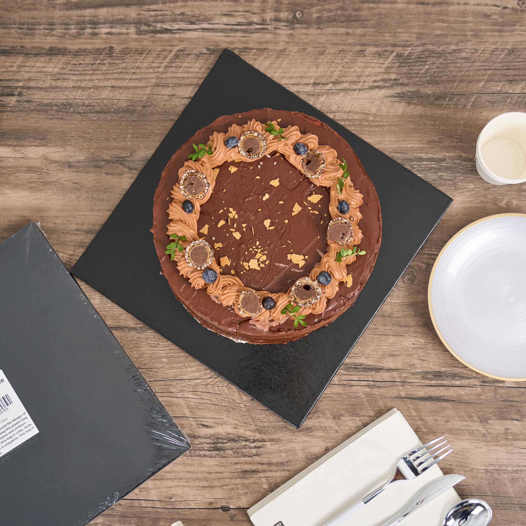 Pastry Tek Square Black Cardboard Cake Drum Board - Covered Edge - 12" x 12" x 1/2" - 1 count box
