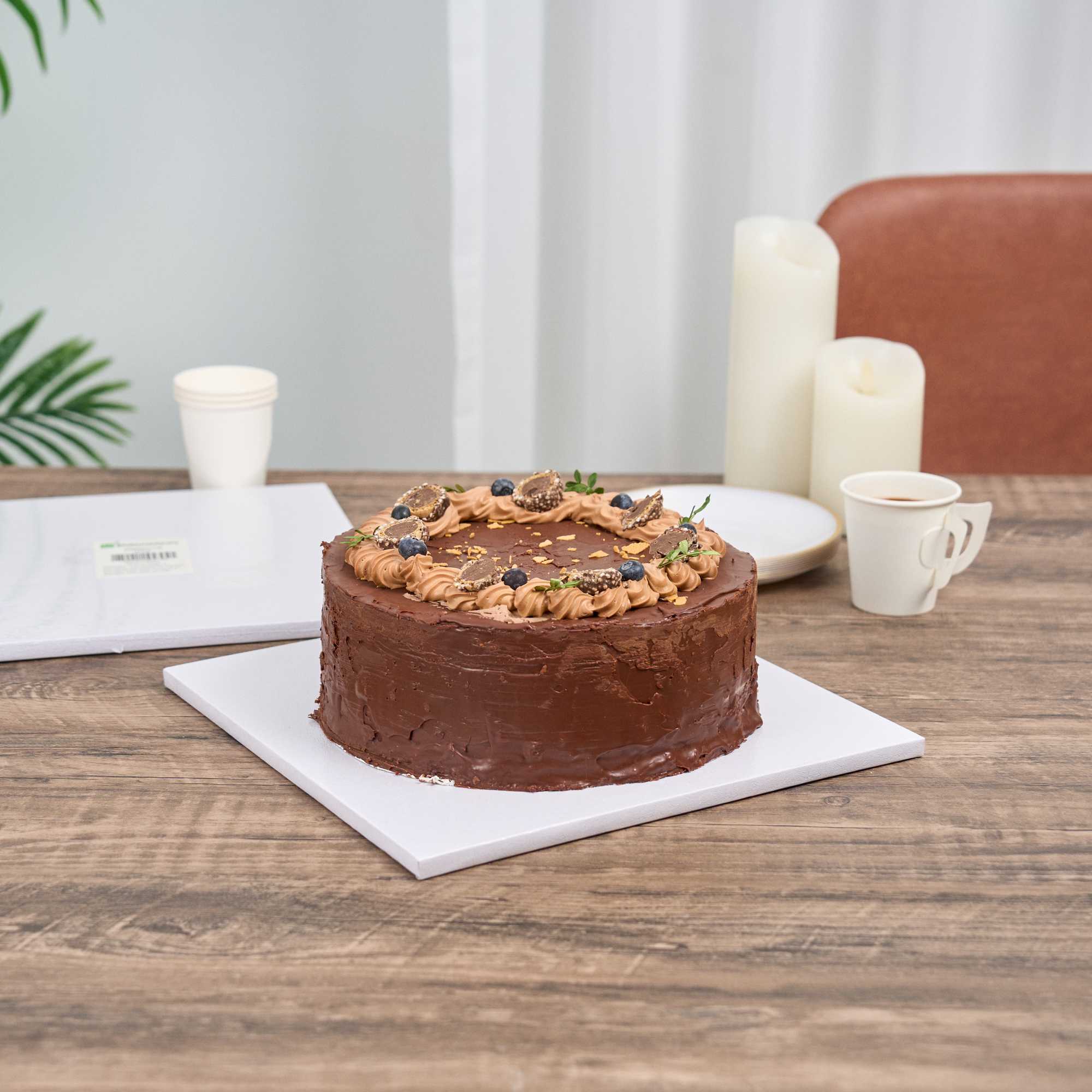 Pastry Tek Square White Cardboard Cake Drum Board - Covered Edge - 12" x 12" x 1/2" - 1 count box