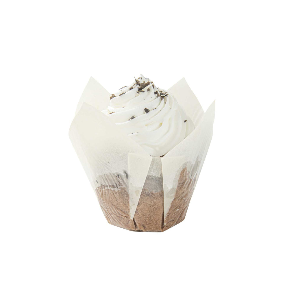 Panificio 4 oz White Paper Tulip Baking Cup - Greaseproof - 3 1/2" x 3 1/2" x 3 1/2" - 200 count box