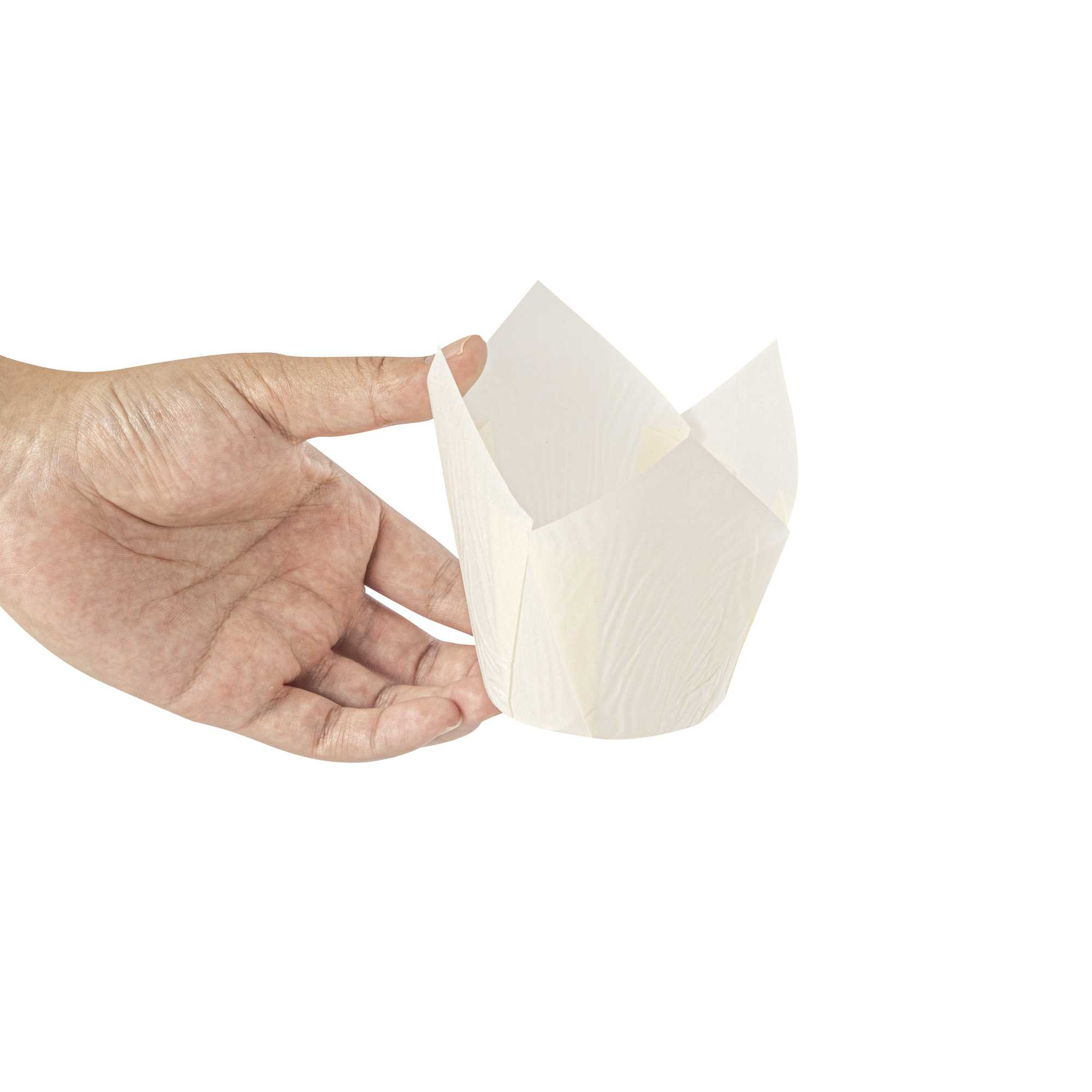 Panificio 4 oz White Paper Tulip Baking Cup - Greaseproof - 3 1/2" x 3 1/2" x 3 1/2" - 200 count box