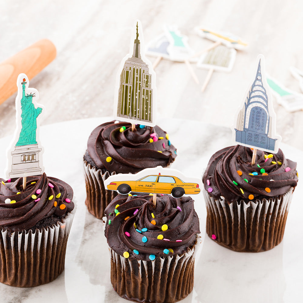 Top Cake Assorted Paper NYC Statue of Liberty Cake Topper - 4 3/4" x 2 1/4" - 24 pieces
