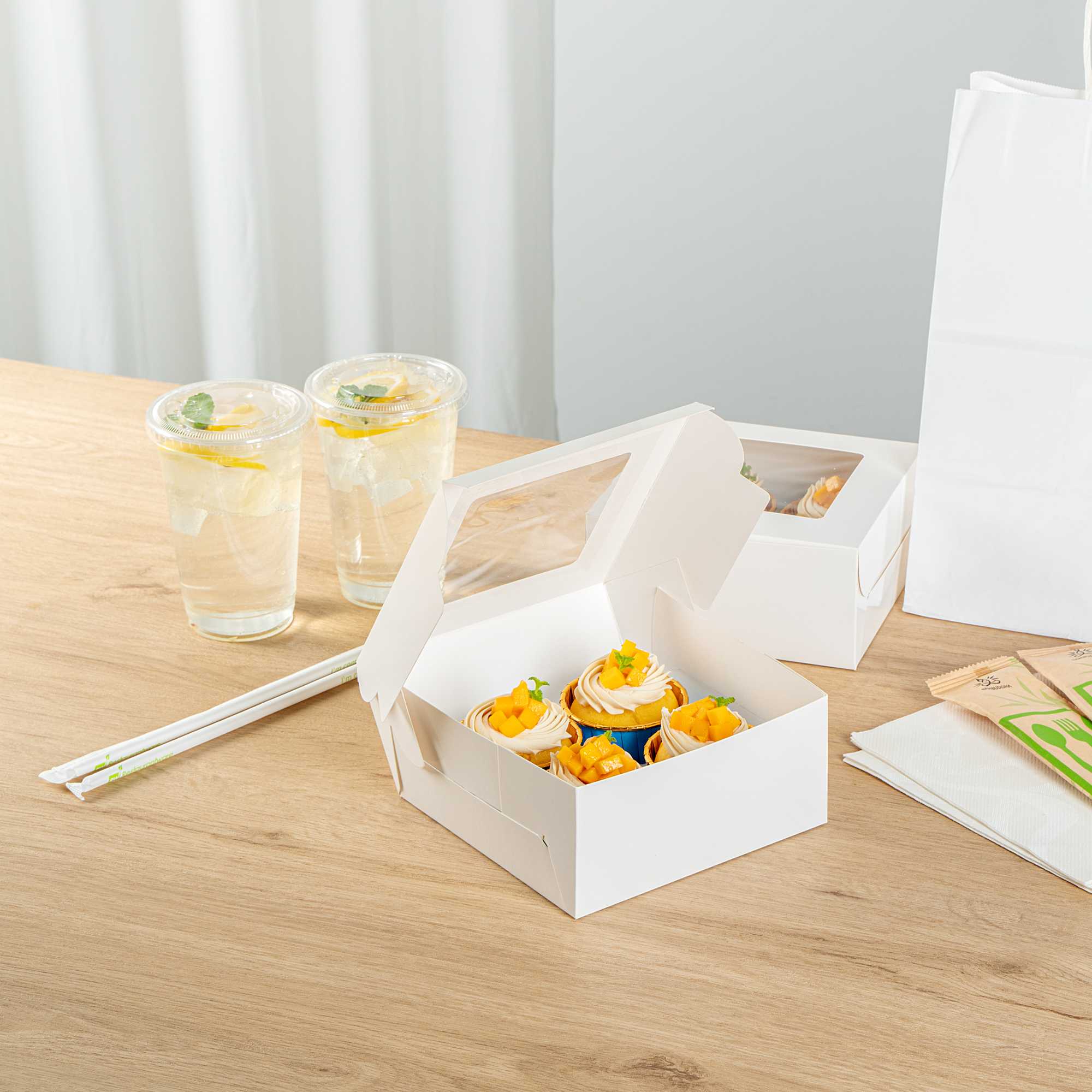 Cafe Vision Square White Cupcake Window Box - Fits 4 - 6 1/4" x 6 1/4" x 3" - 100 count box