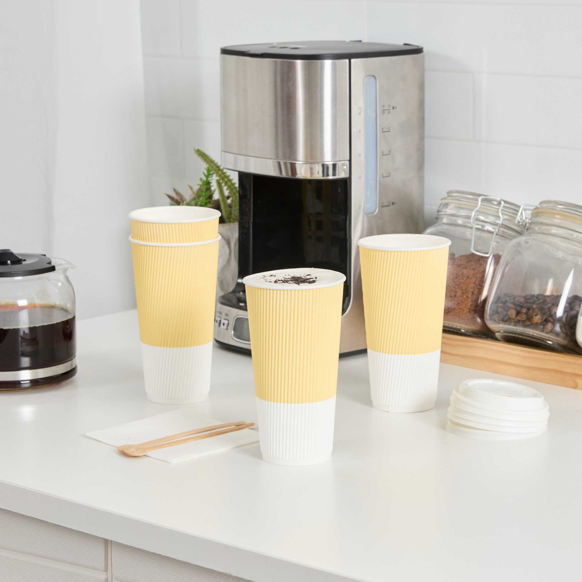 Restpresso 20 oz Light Yellow Paper Coffee Cup - Ripple Wall - 3 1/2" x 3 1/2" x 6 1/4" - 250 count box
