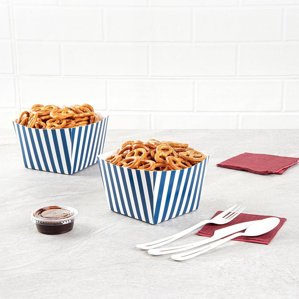 Bio Tek Square Blue and White Stripe Paper Snack Box - 5 1/4" x 5 1/4" x 3 1/4" - 200 count box
