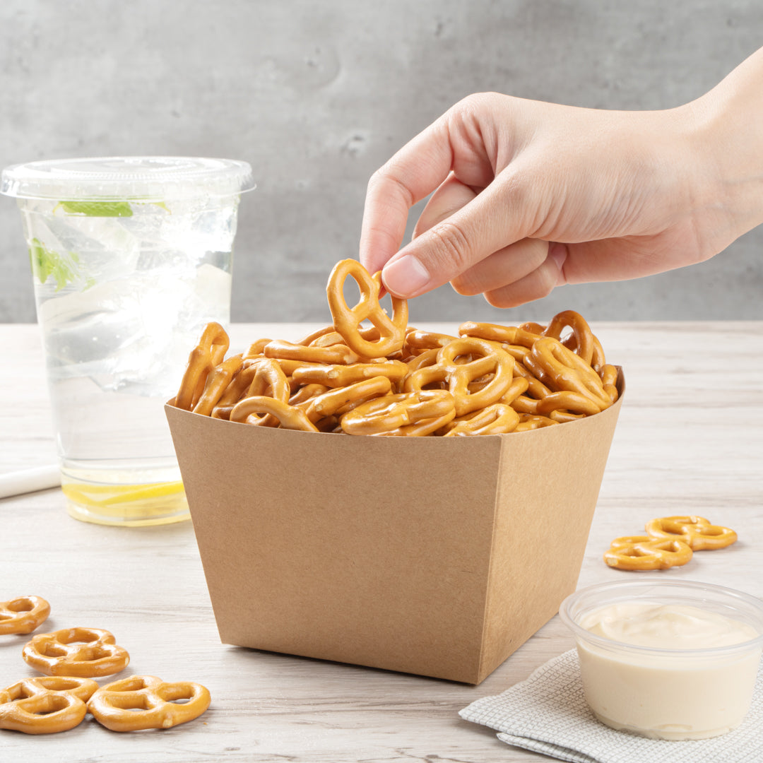 Bio Tek Square Kraft Paper Snack Box - 5 1/4" x 5 1/4" x 3 1/4" - 200 count box