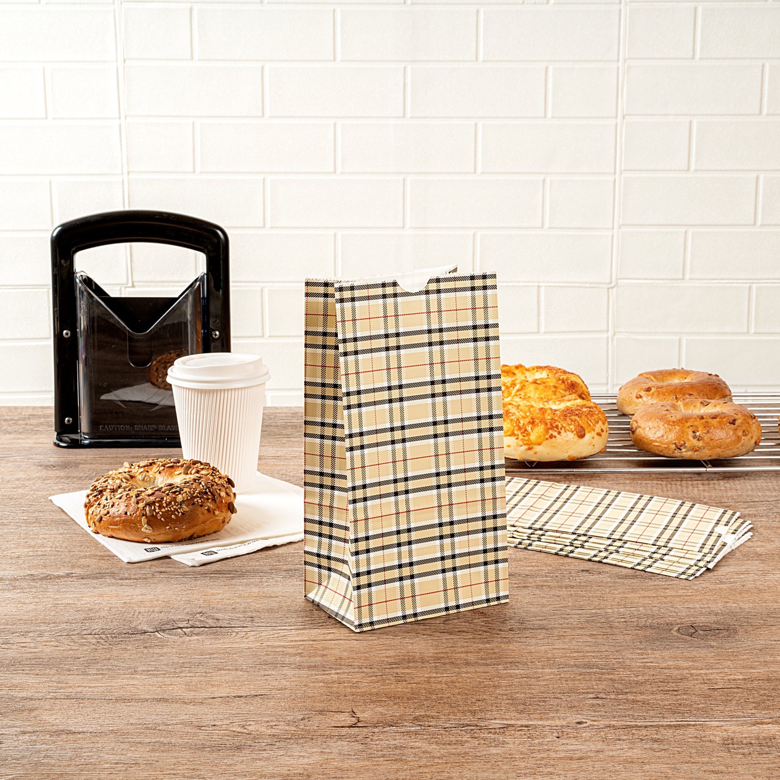 Bag Tek Plaid Paper Bag - 4 lb - 5" x 3 1/4" x 9 1/2" - 100 count box