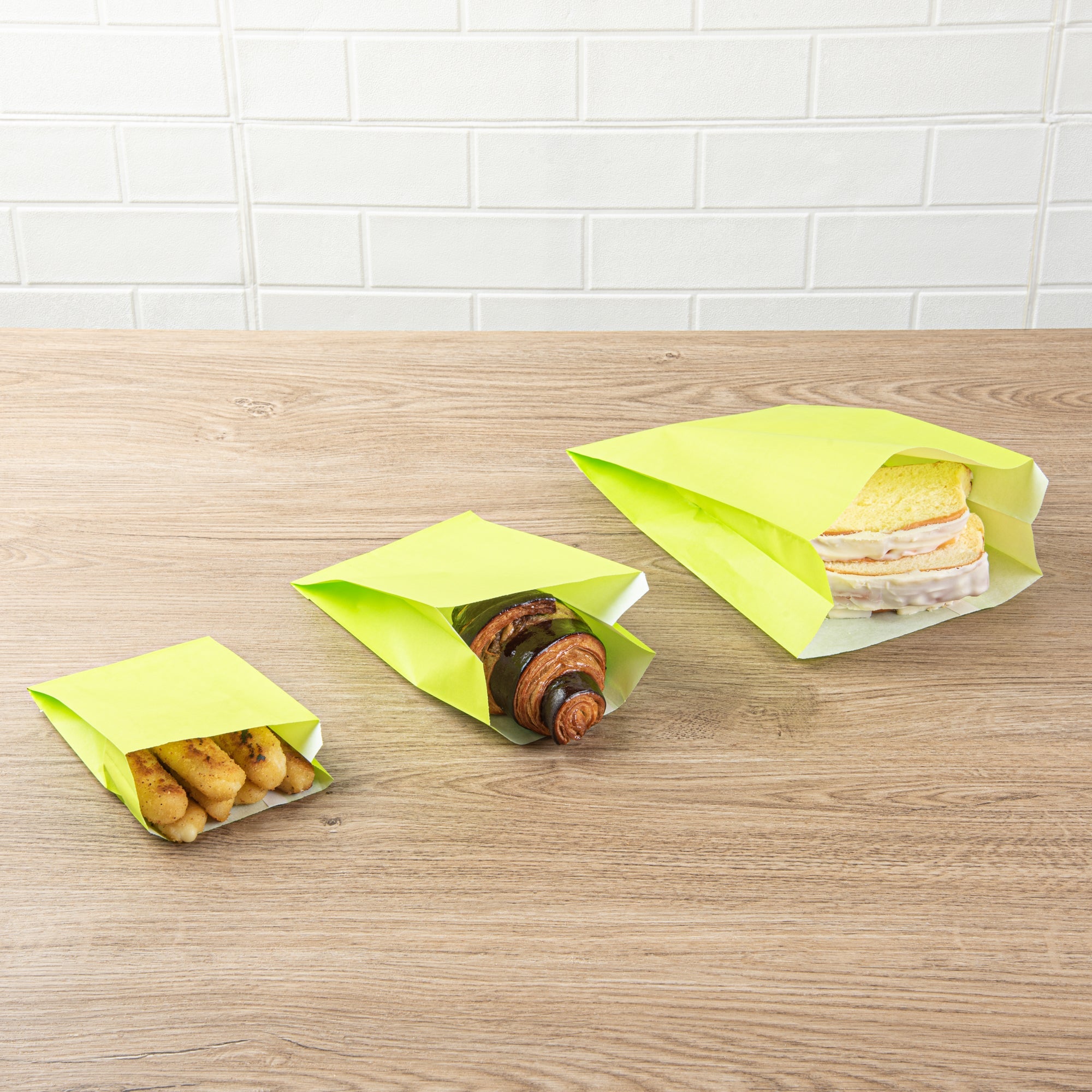 Bag Tek Eco Green Paper French Fry / Snack Bag - 7" x 3" x 11" - 100 count box