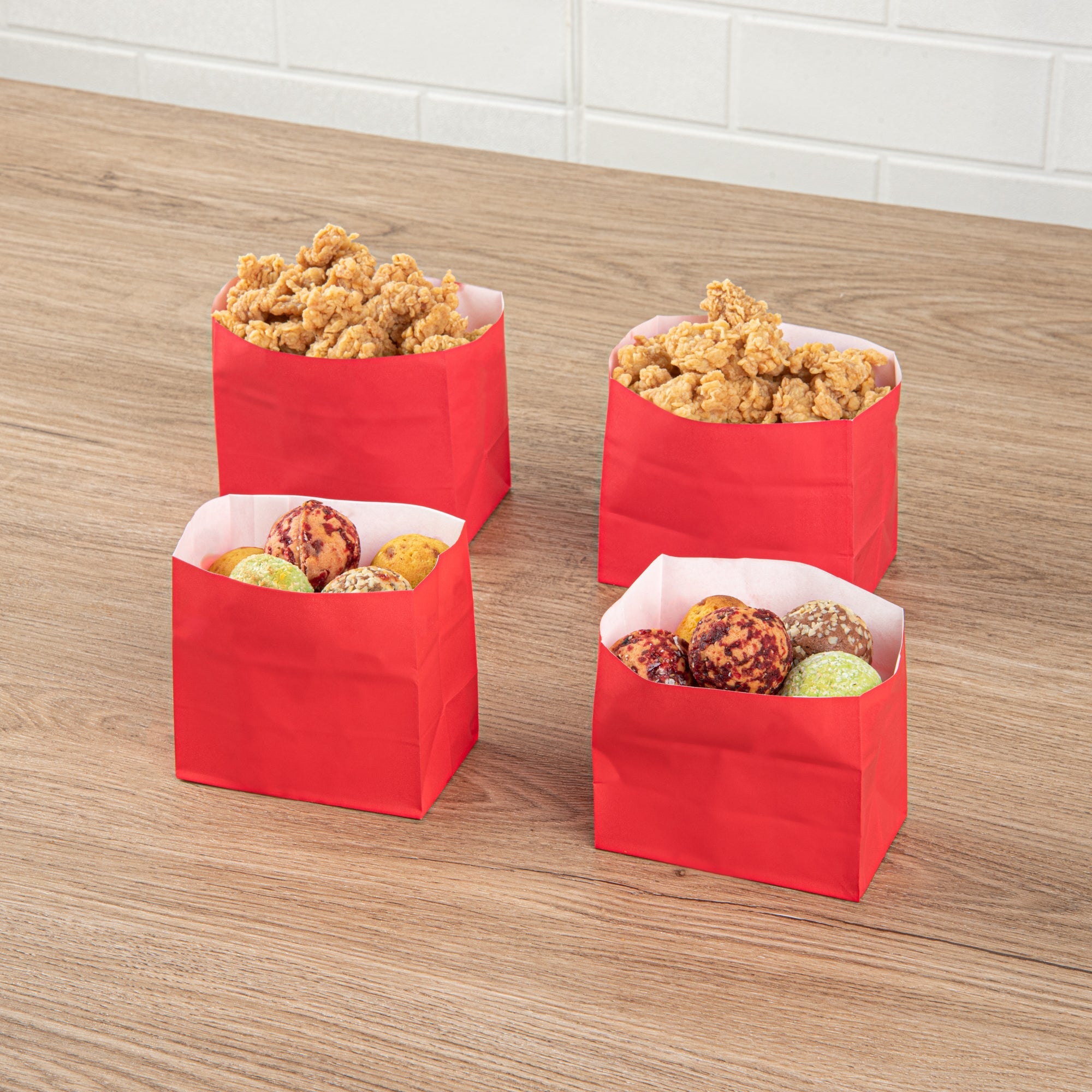Bag Tek Red Paper Small Snack Bag - 3 3/4" x 2 1/4" x 3 3/4" - 100 count box