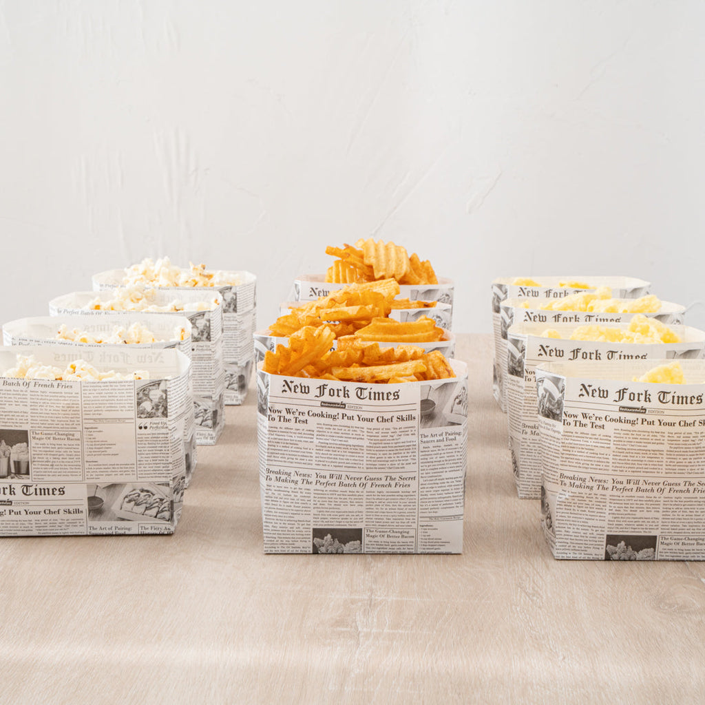 Bag Tek Newsprint Paper Large Snack Bag - 4 1/4" x 2 1/2" x 3 3/4" - 100 count box
