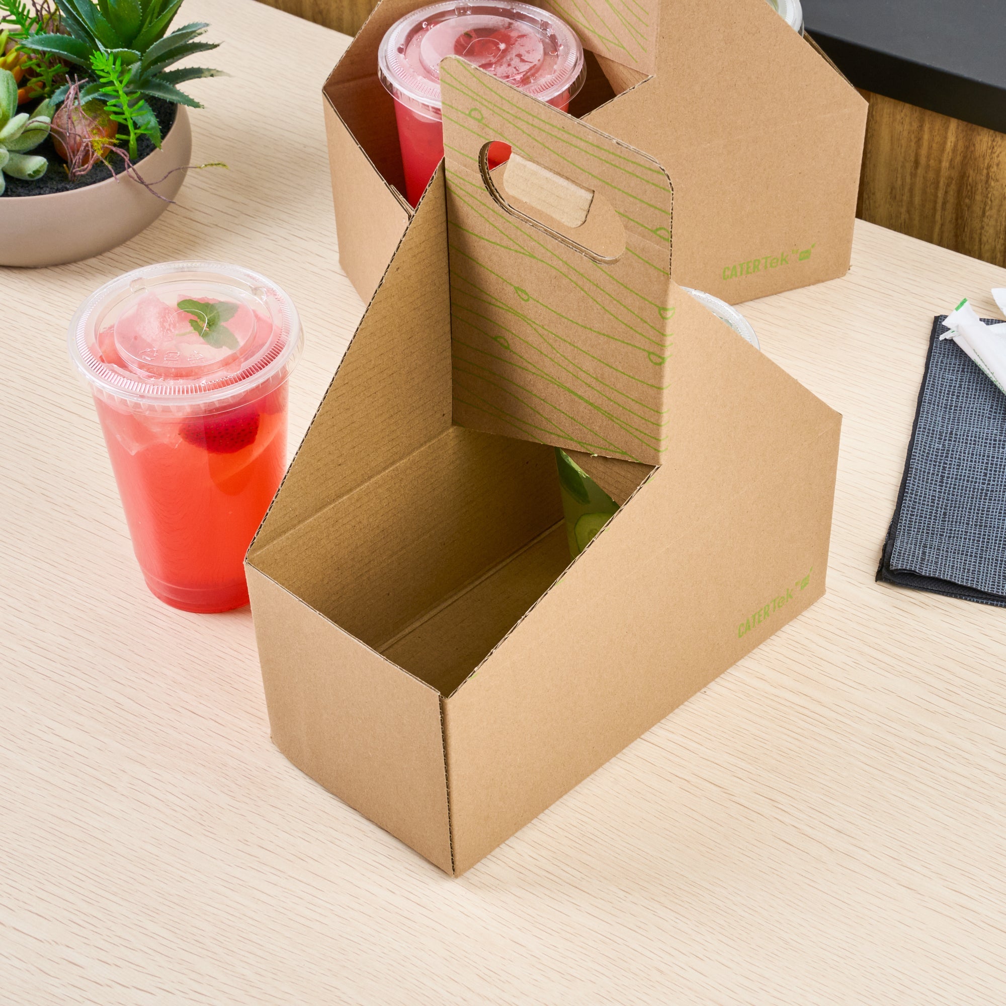Cater Tek Kraft and Green Paper Drink Carrier - Holds 2 - 9" x 4 1/2" x 4" - 100 count box