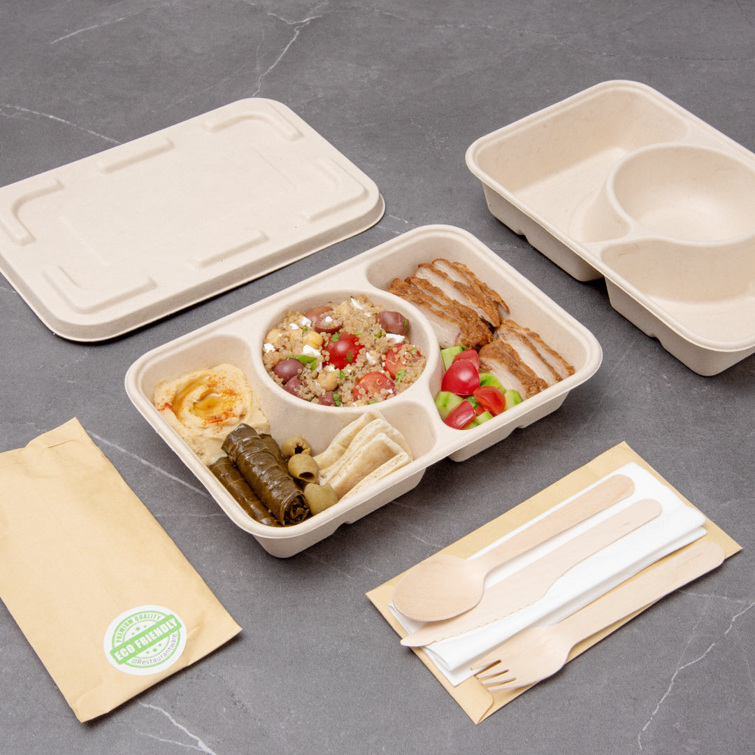 Pulp Tek 31 oz Rectangle Natural Sugarcane / Bagasse To Go Container - 3-Compartment - 9 1/2" x 6 1/4" x 1 3/4" - 100 count box