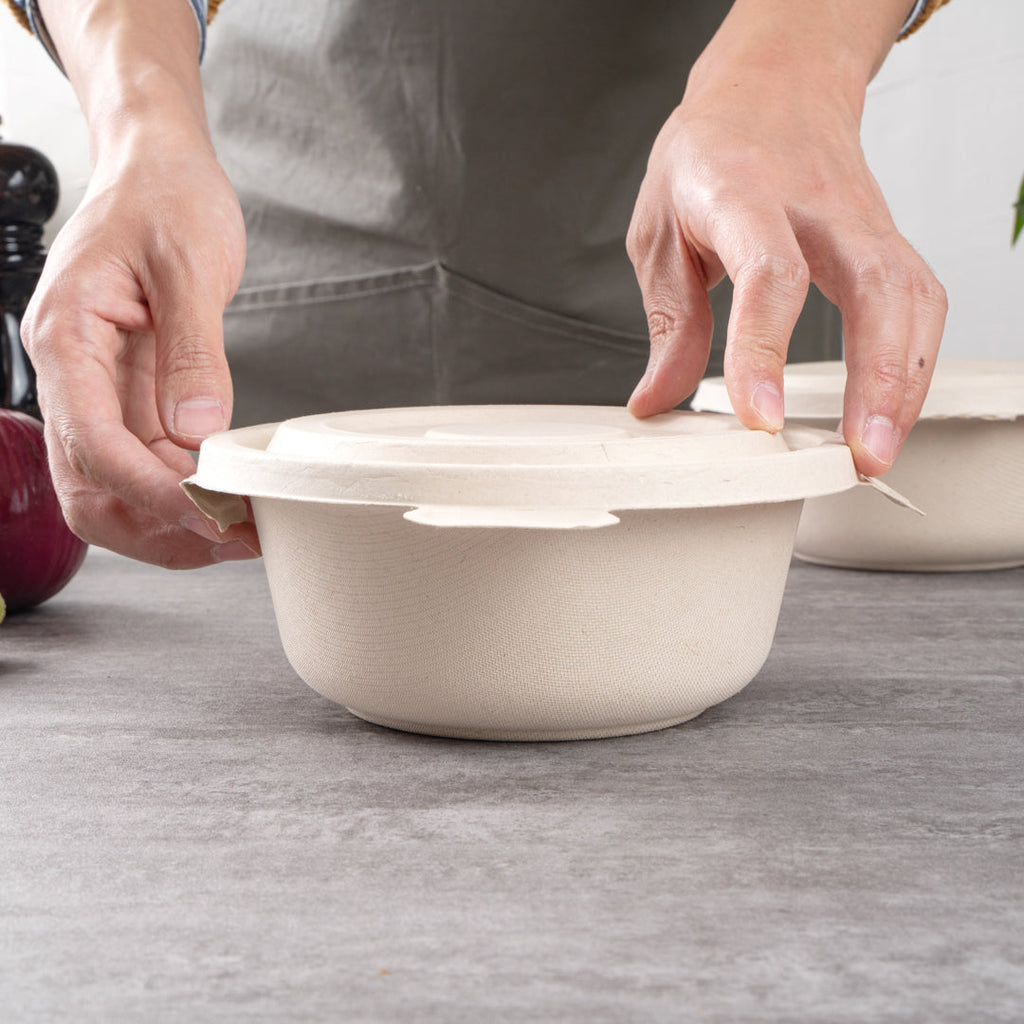 Pulp Tek Round Natural Sugarcane / Bagasse Flat Lid - Fits To Go Bowl - 100 count box