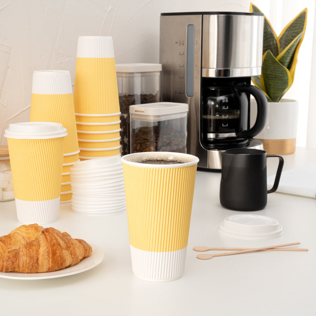 Restpresso 16 oz Light Yellow Paper Ripple Wall Coffee Cup - with White Lid - 3 1/2" x 3 1/2" x 6 1/4" - 20 count box