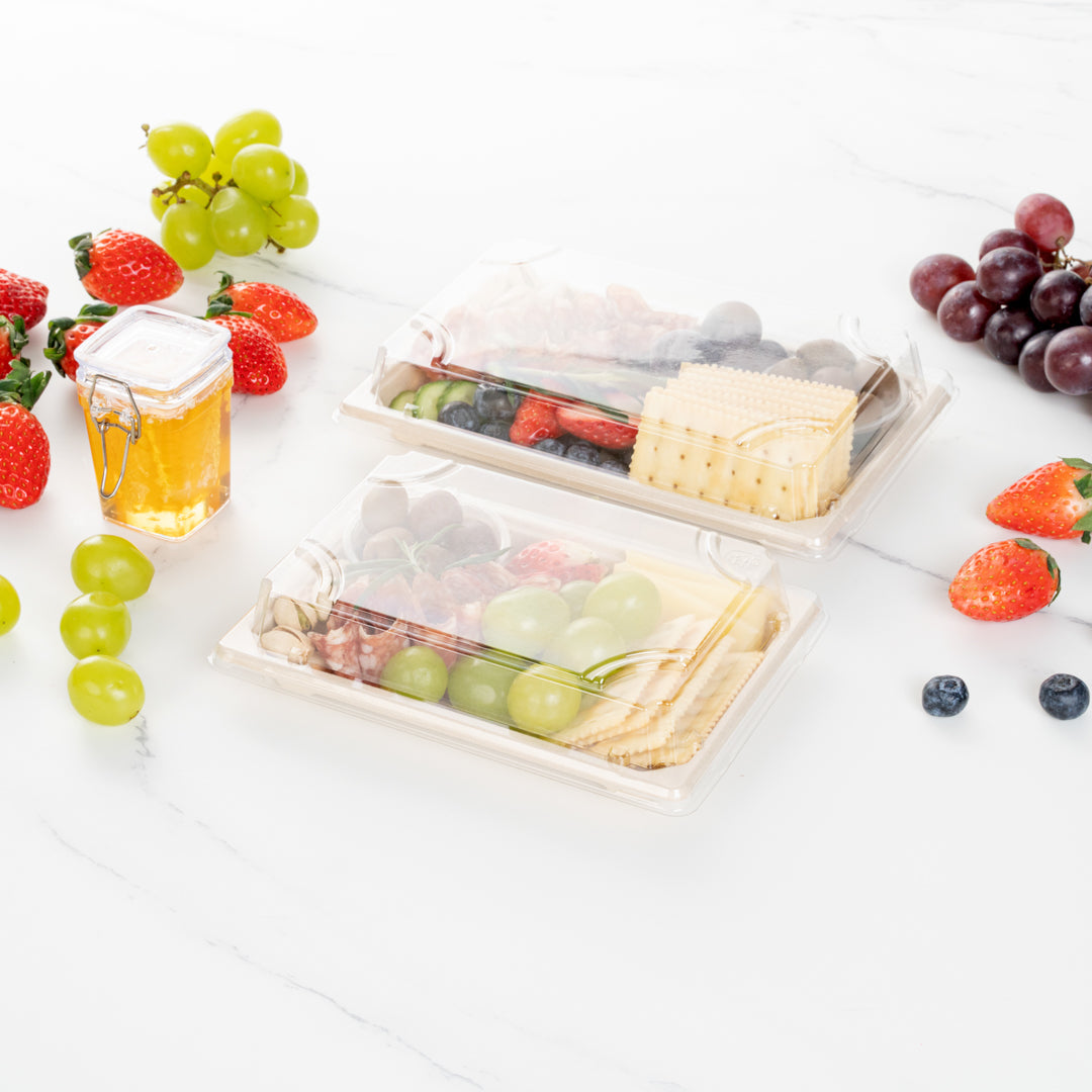 Pulp Tek Rectangle Clear Plastic Lid - Fits Medium Sushi Tray - 7 1/4" x 5" x 1 1/4" - 100 count box