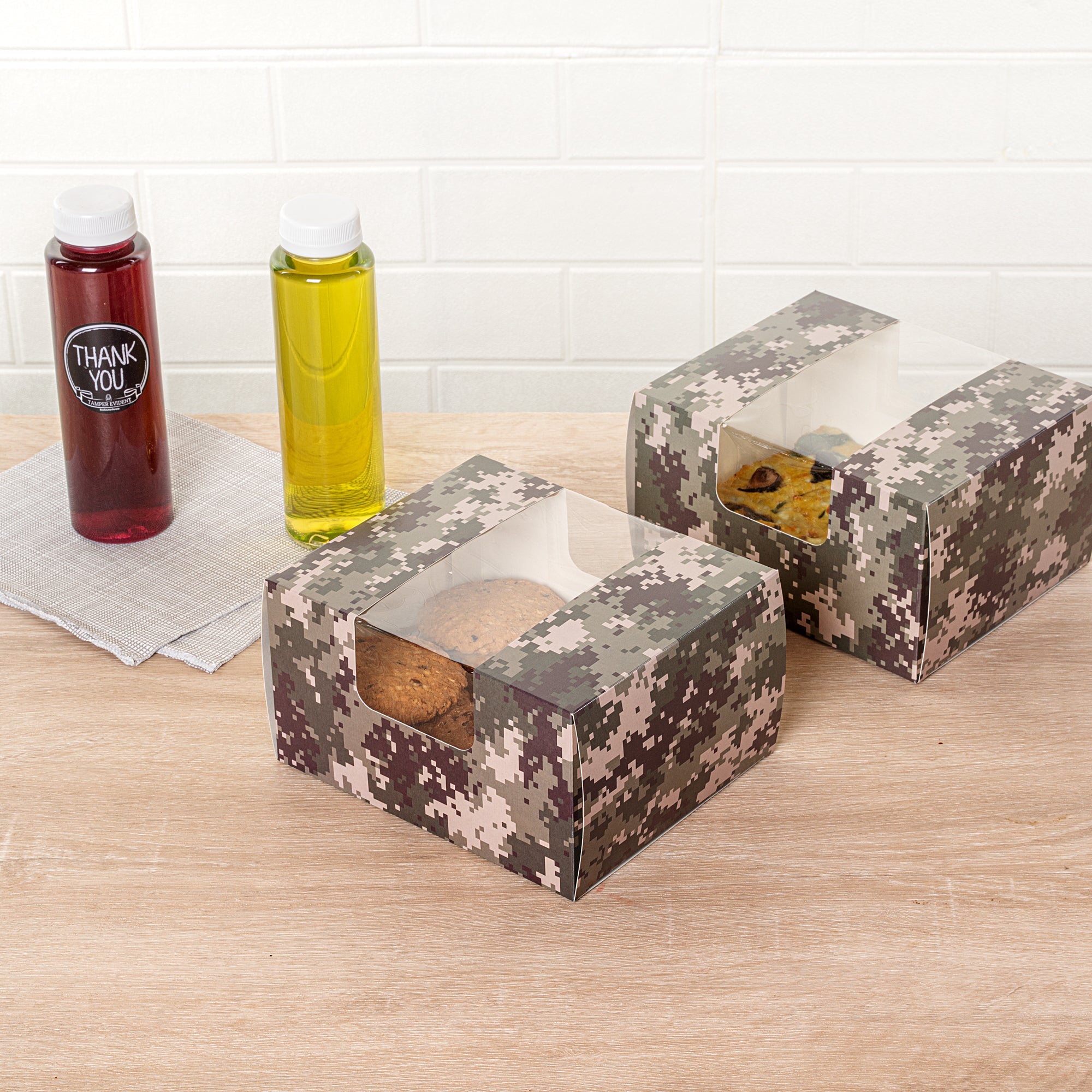 Pastry Tek Camouflage Paper Pastry / Cake Box - with Window - 7" x 6" x 4" - 100 count box