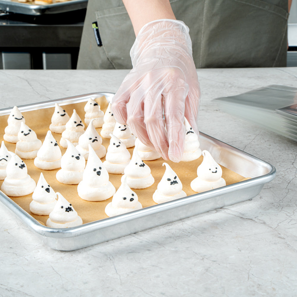 Pastry Tek Unbleached Parchment Paper Quarter Size Sheet Pan Liner - Silicone Coated - 9" x 13" - 200 count box