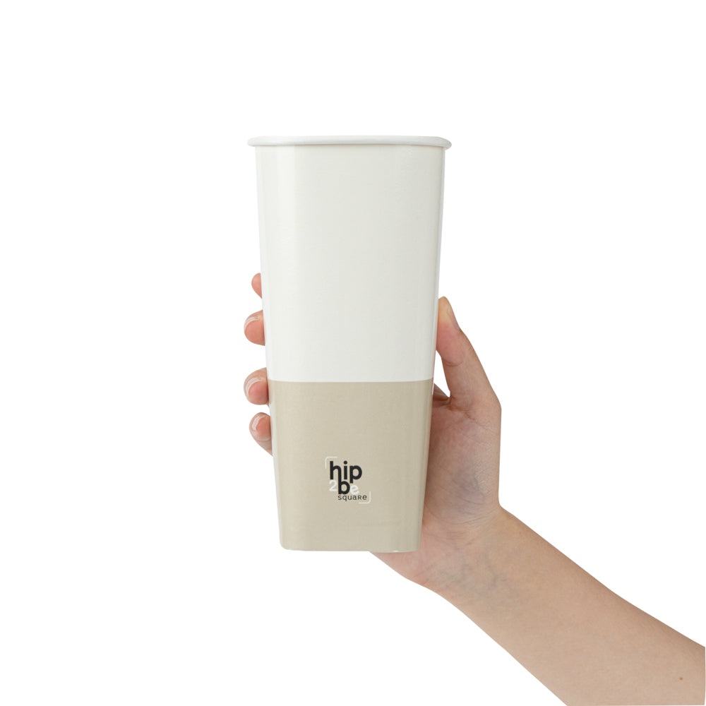 Hip 2 Be Square 22 oz White and Taupe Paper Hot / Cold Drinking Cup - Single Wall - 3 1/4" x 3 1/4" x 6 3/4" - 25 count box