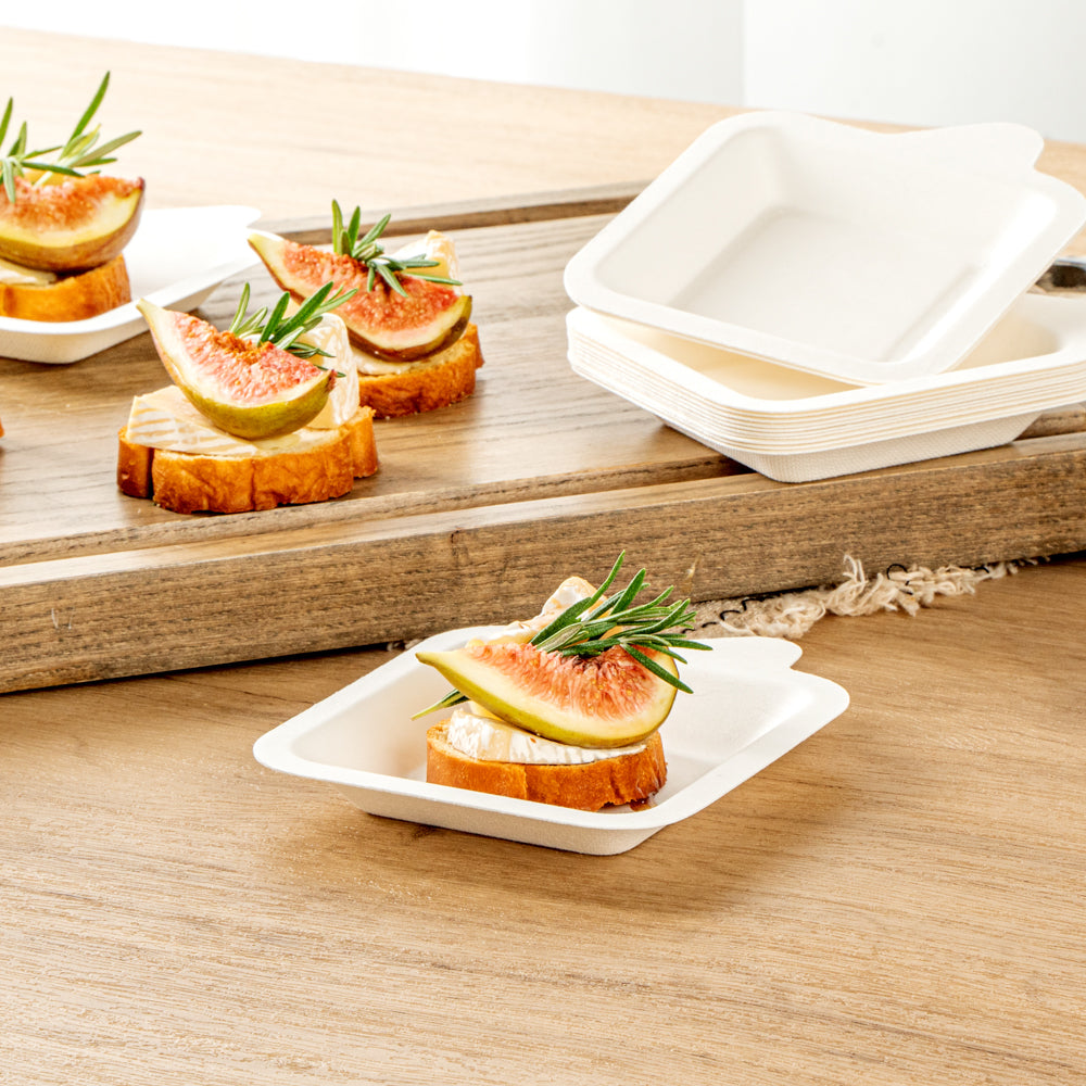 Pulp Safe No PFAS Added Square White Sugarcane / Bagasse Small Plate - Home Compostable - 4 1/4" x 5" x 1/2" - 100 count box