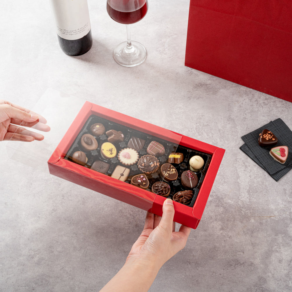 Sweet Vision Rectangle Red Paper Candy / Chocolate Boxes - 18 Compartments - 10" x 5 3/4" x 1 1/2" - 100 count box