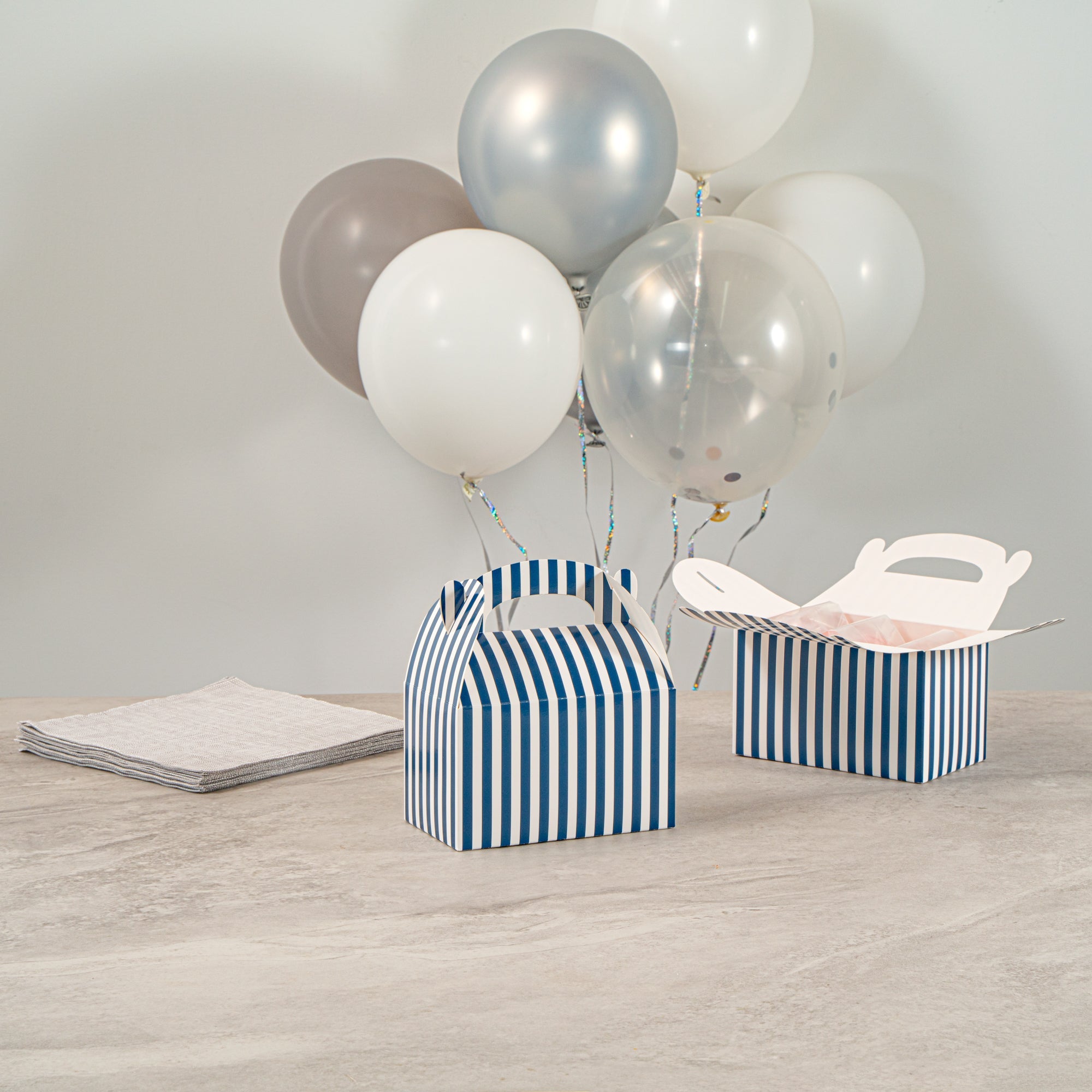 Bio Tek Blue & White Stripe Paper Gable Box / Take Out Container - Compostable - 6" x 3 1/2" x 3 1/2" - 100 count box