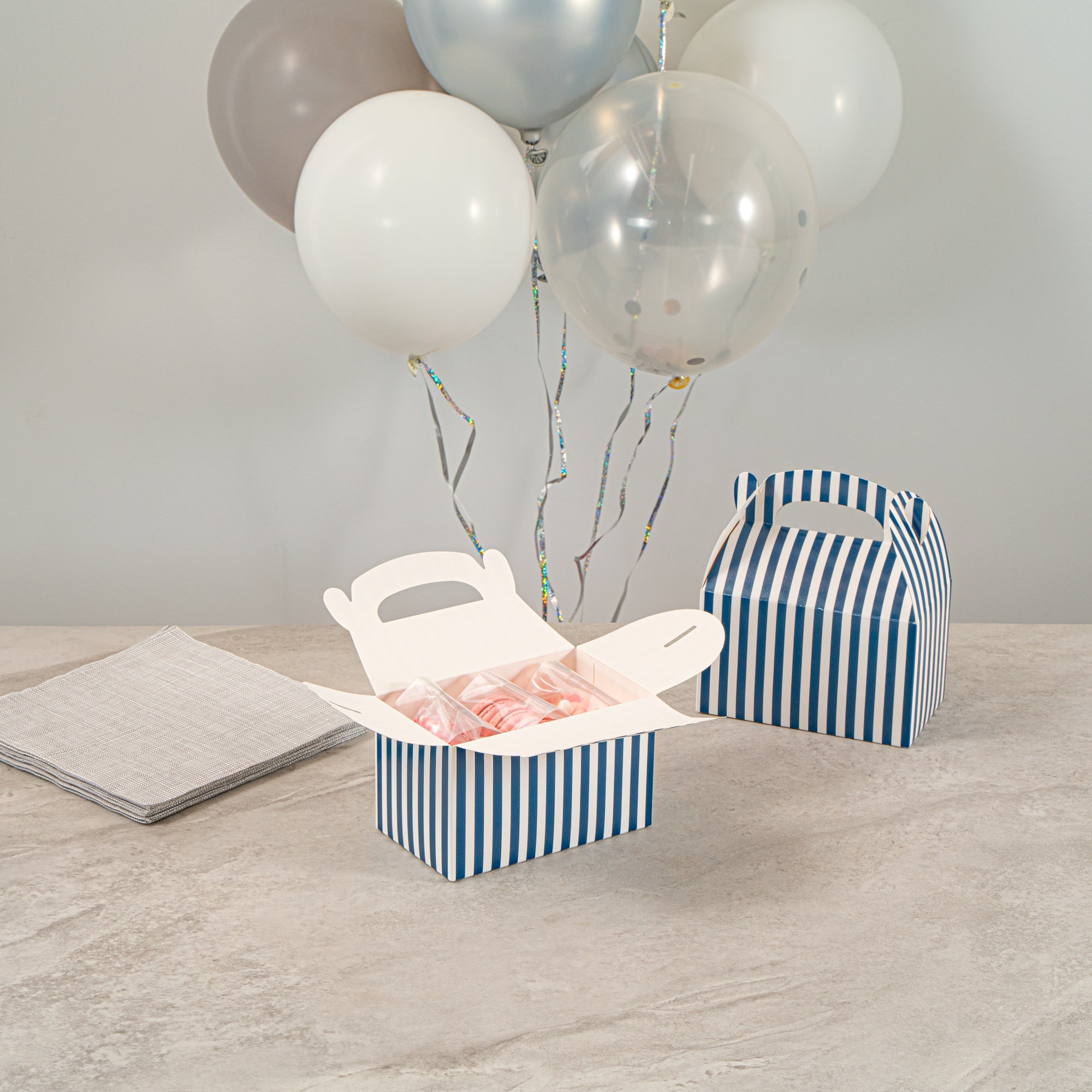 Bio Tek Blue & White Stripe Paper Gable Box / Take Out Container - Compostable - 6" x 3 1/2" x 3 1/2" - 100 count box