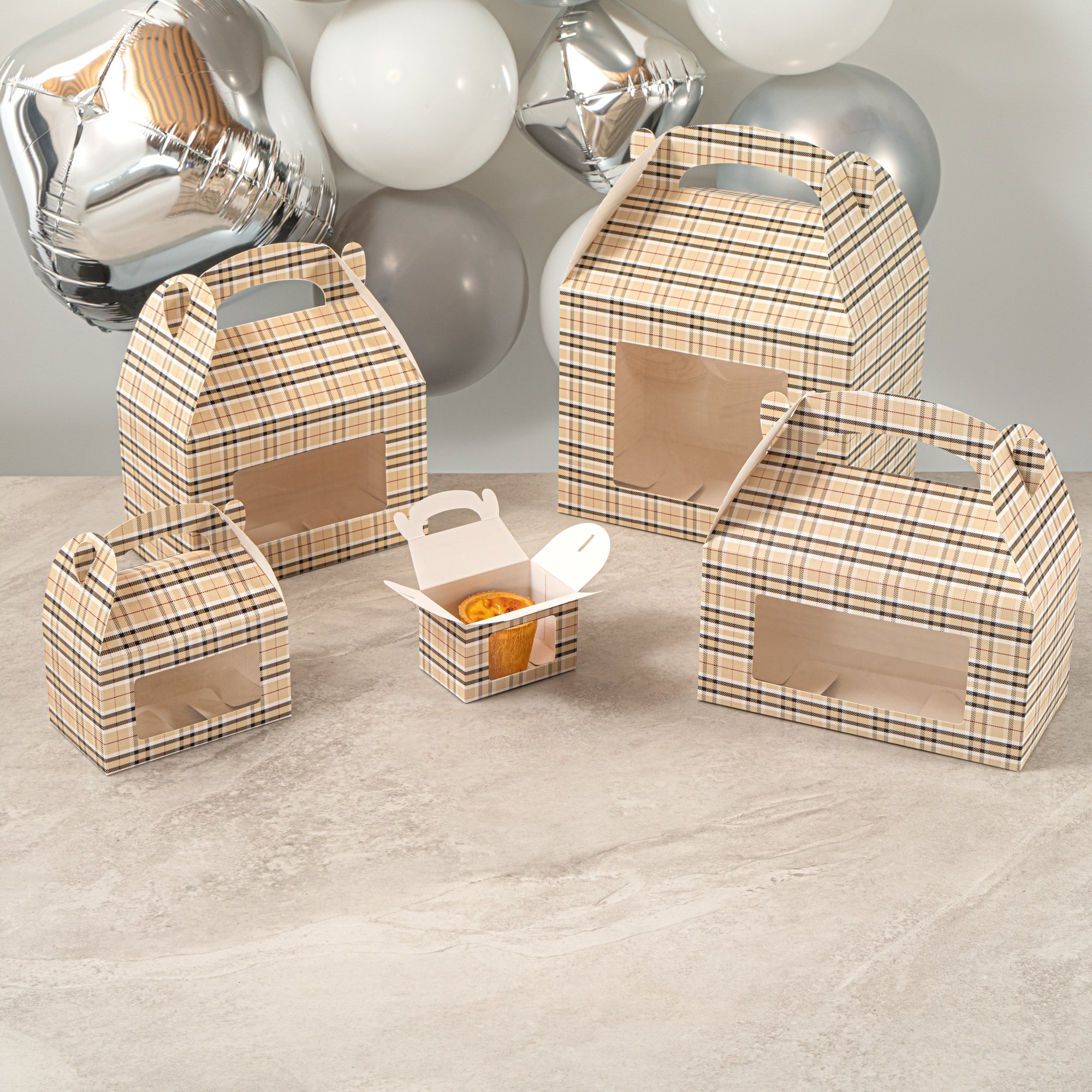 Bio Tek Plaid Paper Gable Box / Take Out Container - with Window - 4" x 2 1/2" x 2 1/2" - 100 count box