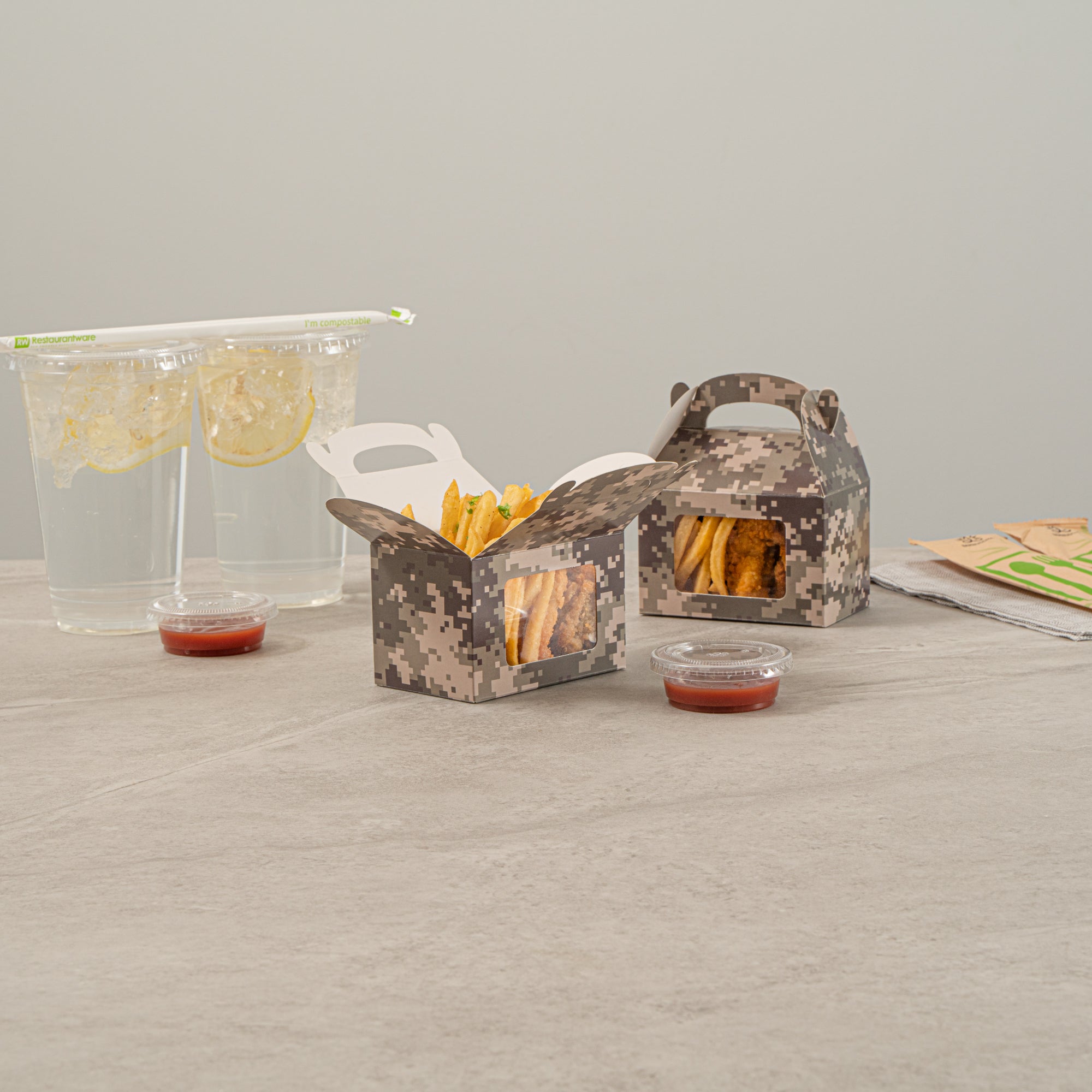 Bio Tek Camouflage Paper Gable Box / Take Out Container - with Window - 4" x 2 1/2" x 2 1/2" - 100 count box