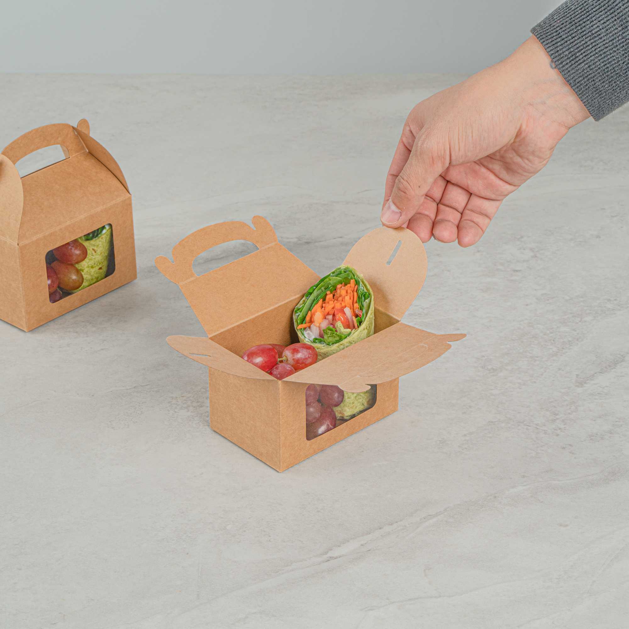 Bio Tek Kraft Paper Gable Box / Take Out Container - Greaseproof, with Window - 4" x 2 1/2" x 2 1/2" - 25 count box
