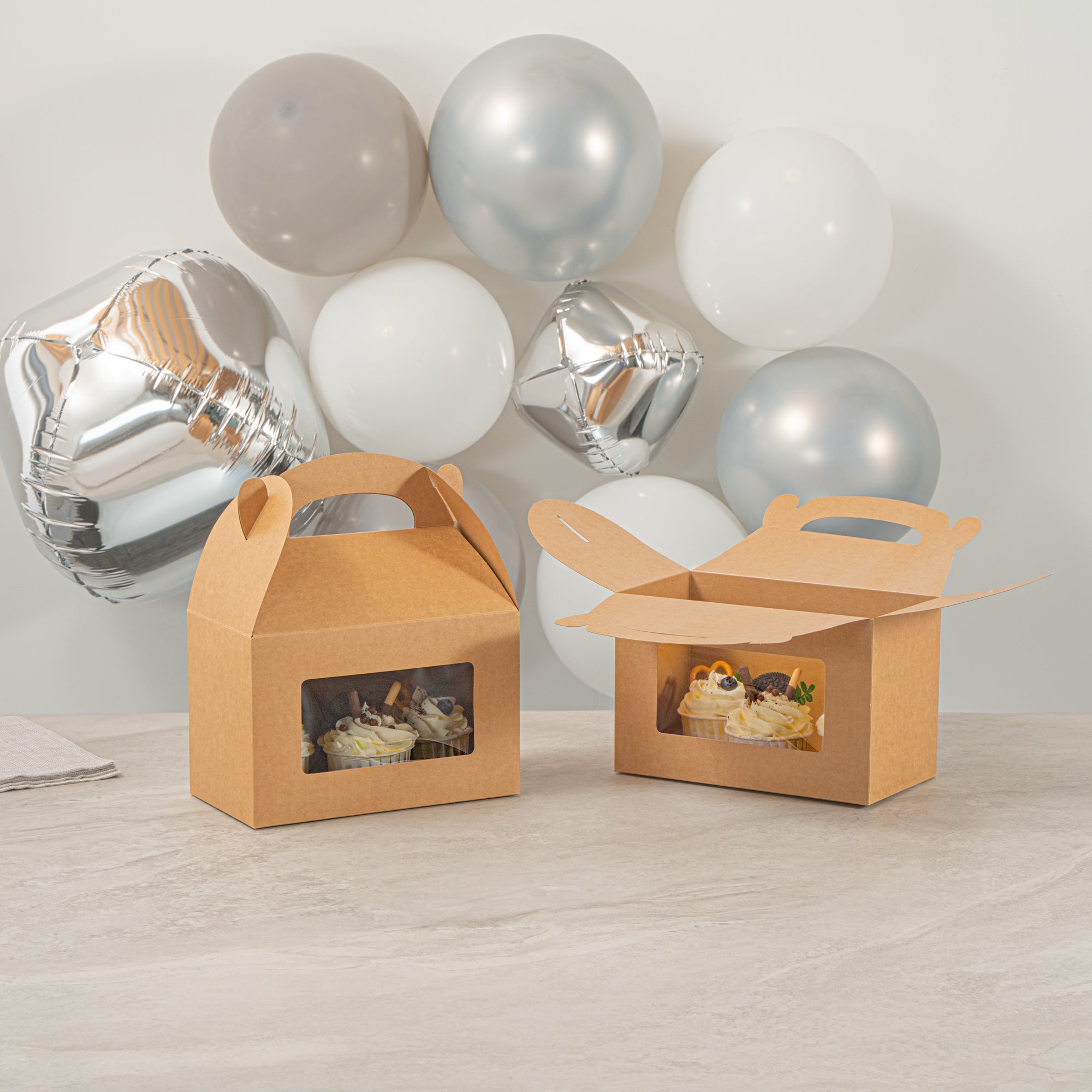 Bio Tek Kraft Paper Gable Box / Take Out Container - Greaseproof, with Window - 8 1/2" x 4 3/4" x 5 1/2" - 100 count box