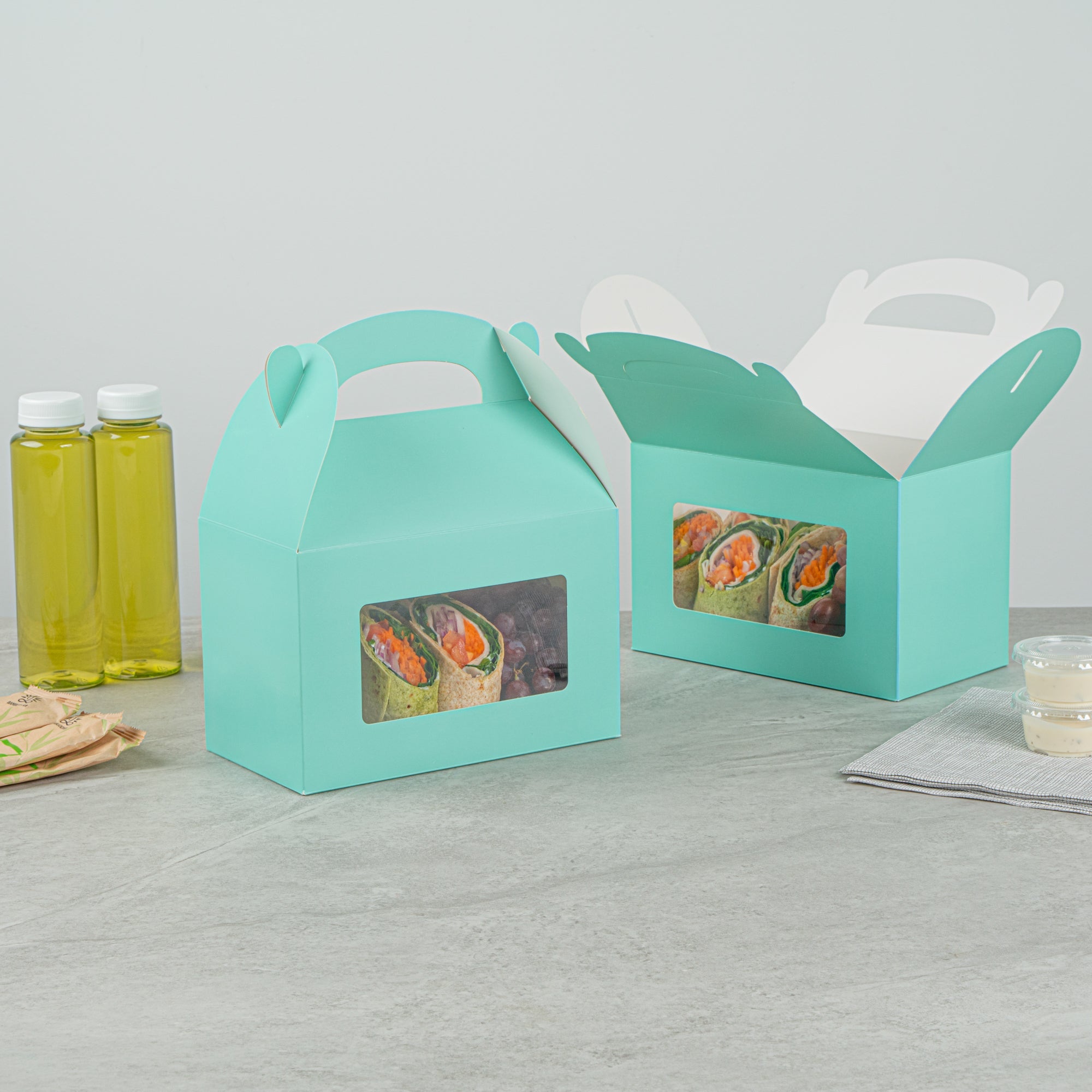 Bio Tek Turquoise Paper Gable Box / Take Out Container - with Window - 8 1/2" x 4 3/4" x 5 1/2" - 100 count box
