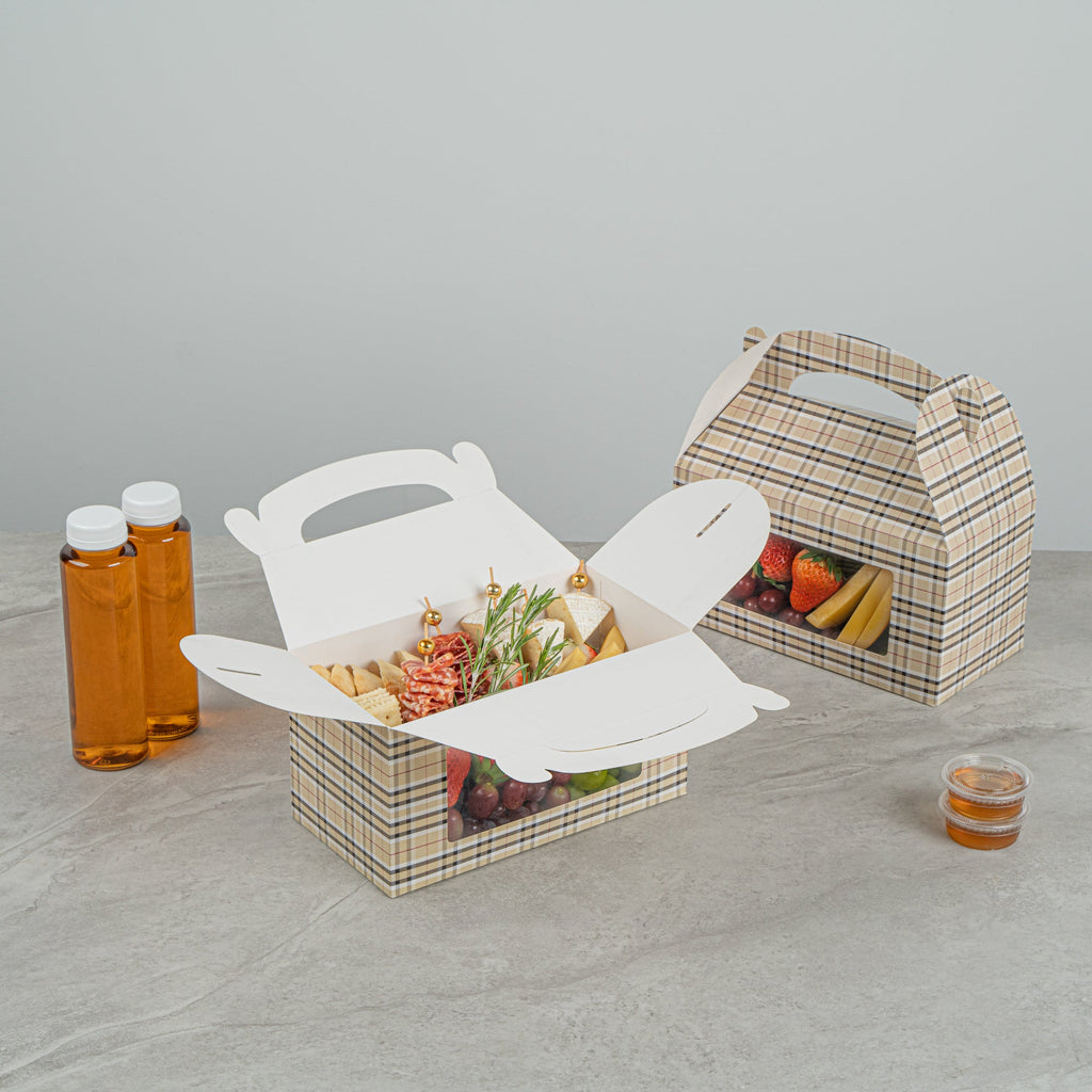 Bio Tek Plaid Paper Gable Box / Take Out Container - with Window - 9 1/2" x 5" x 5" - 25 count box