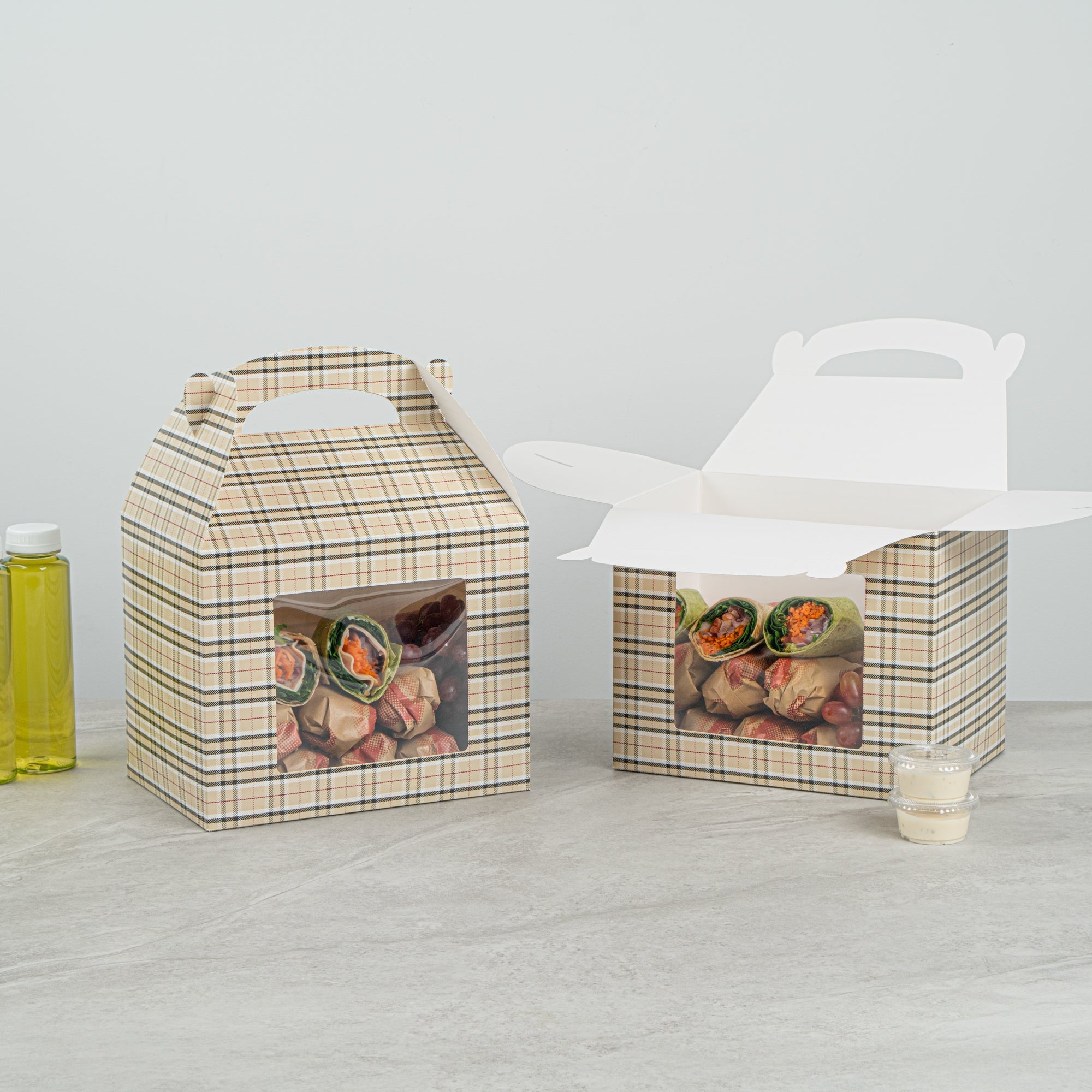 Bio Tek Plaid Paper Gable Box / Take Out Container - with Window - 10" x 7" x 8" - 25 count box