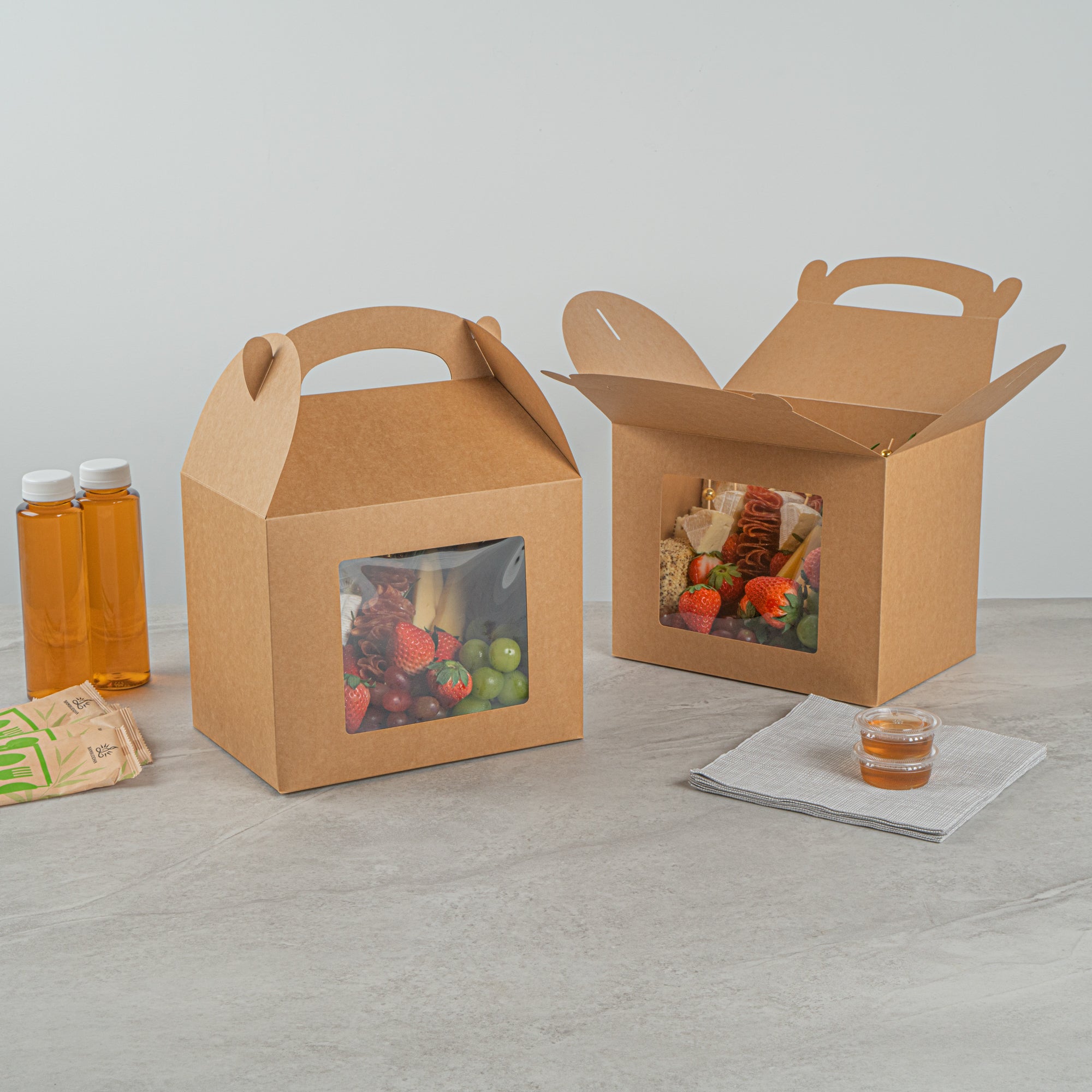 Bio Tek Kraft Paper Gable Box / Take Out Container - Greaseproof, with Window - 10" x 7" x 8" - 25 count box