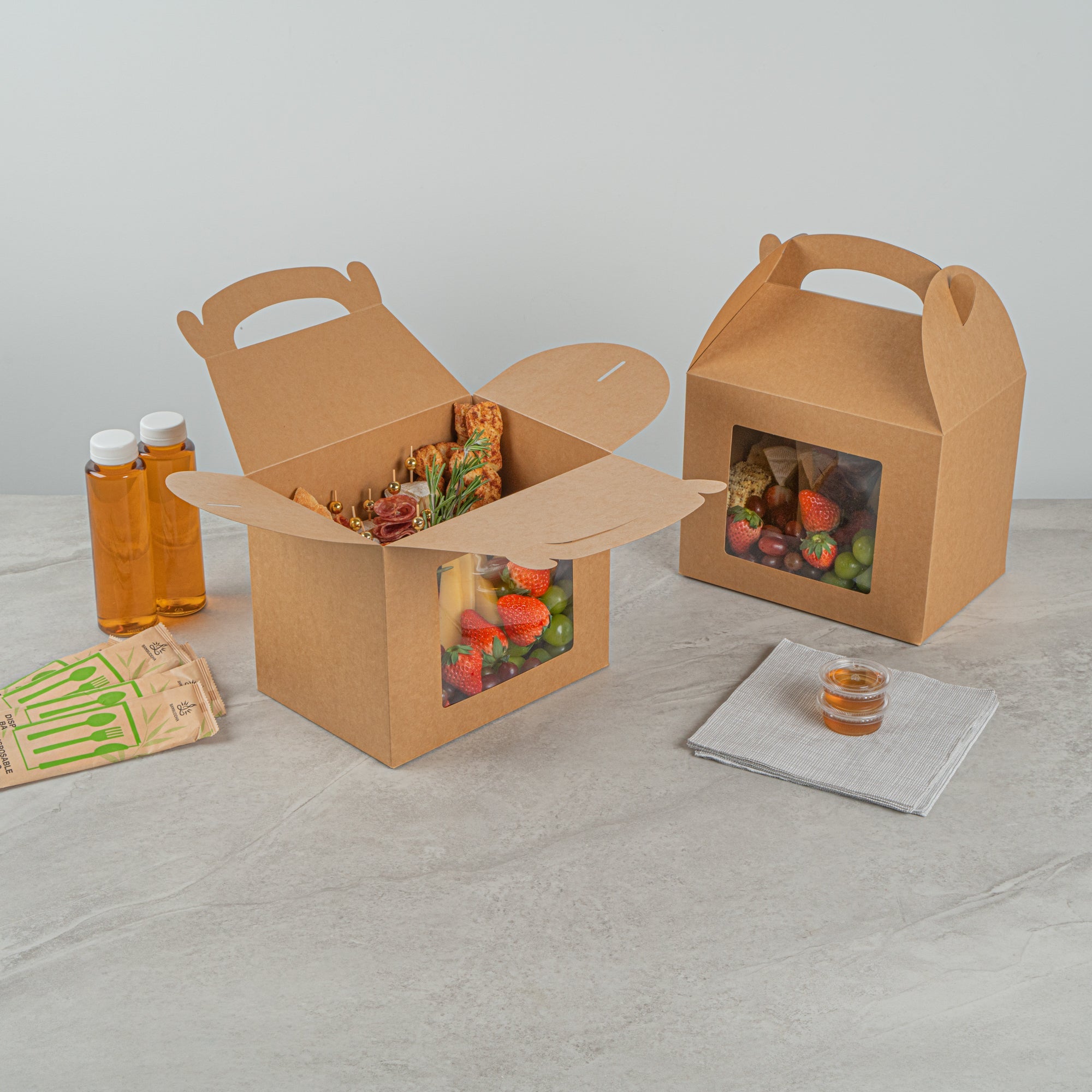 Bio Tek Kraft Paper Gable Box / Take Out Container - Greaseproof, with Window - 10" x 7" x 8" - 100 count box