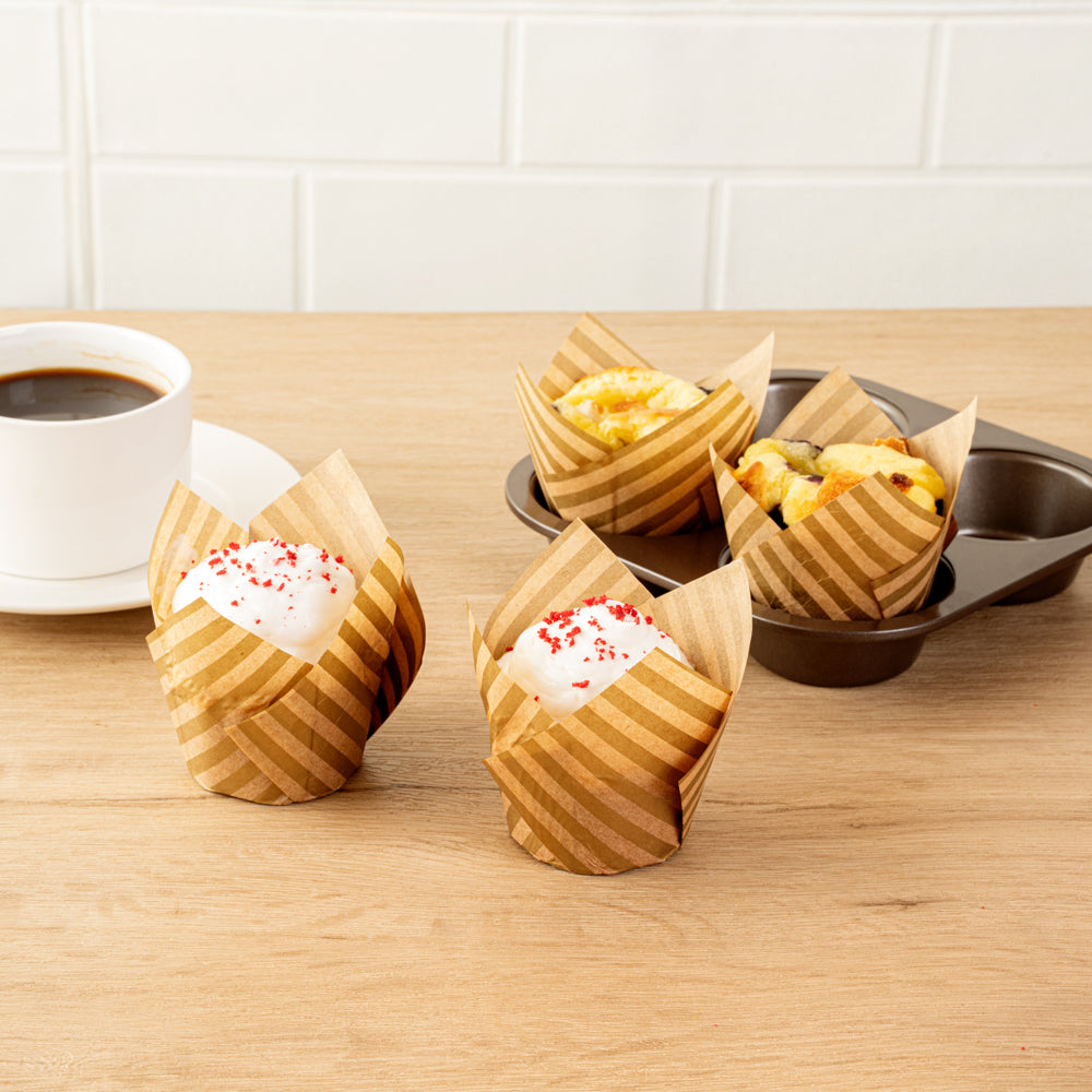 Panificio 3.5 oz Kraft Paper Striped Tulip Baking Cup - Greaseproof - 3 1/4" x 3 1/4" x 3 1/4" - 500 count box