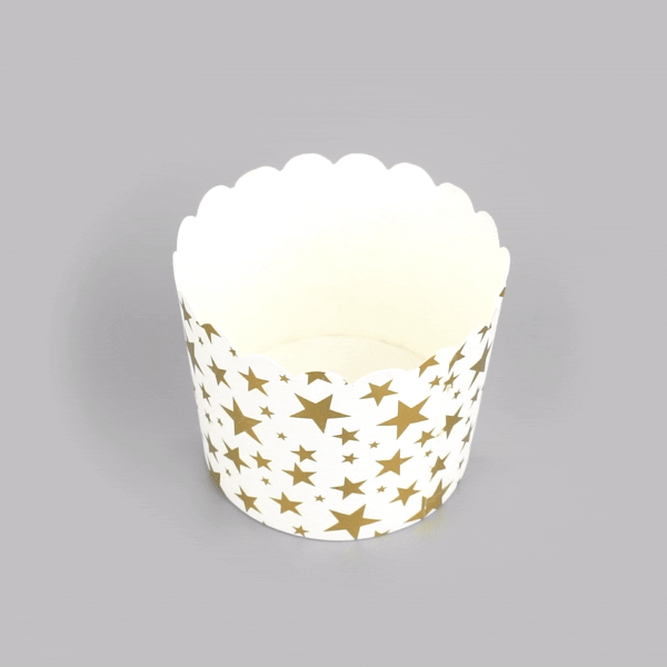 Panificio 4.5 oz White Paper Scalloped Baking Cup - Gold Stars - 2 3/4" x 2 3/4" x 2" - 50 count box