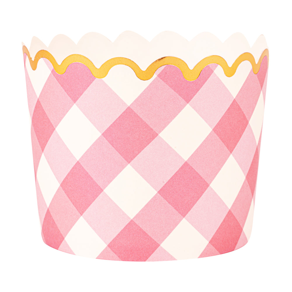 Panificio 4.5 oz Pink Plaid Paper Scalloped Baking Cup - Gold Rim - 2 3/4" x 2 3/4" x 2" - 50 count box