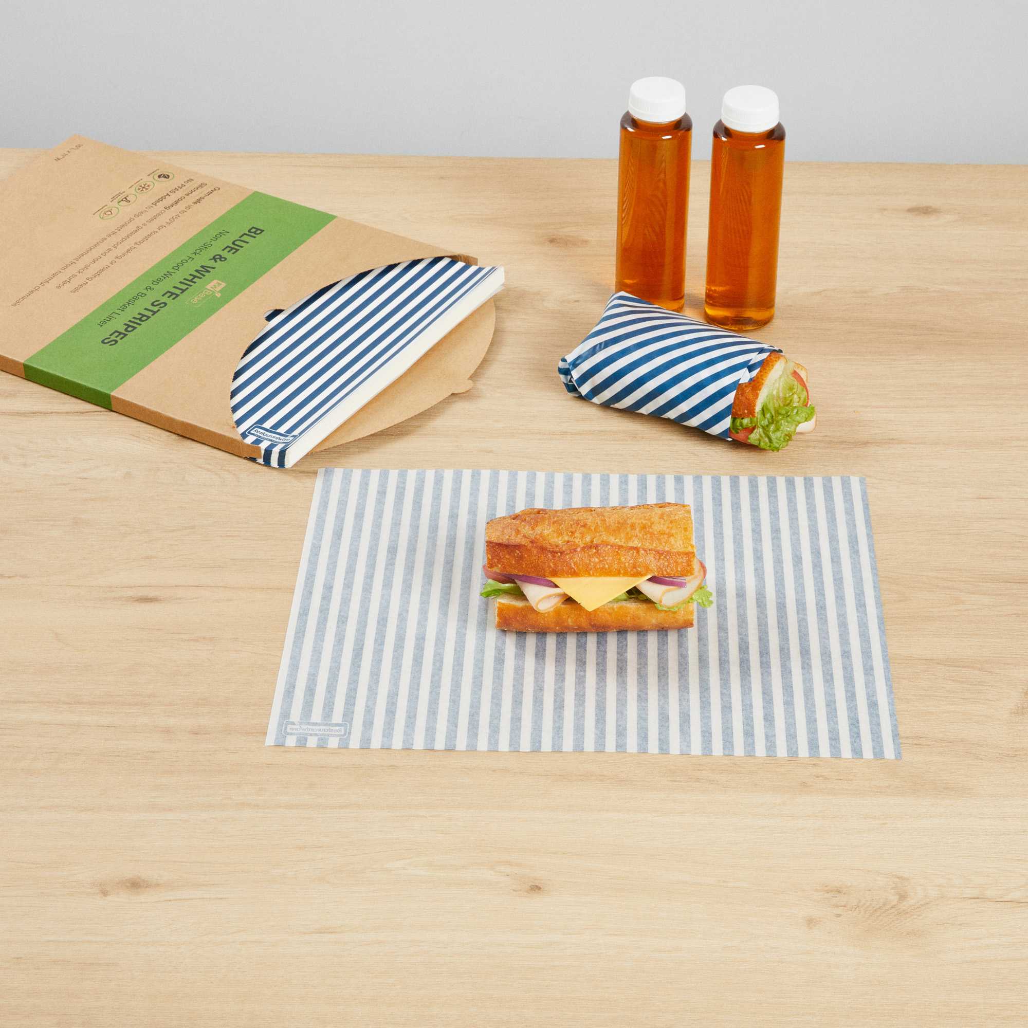 Chef 101 No PFAS Added Blue and White Stripe Paper Food Wrap and Basket Liner - Greaseproof - 15" x 11" - 200 count box