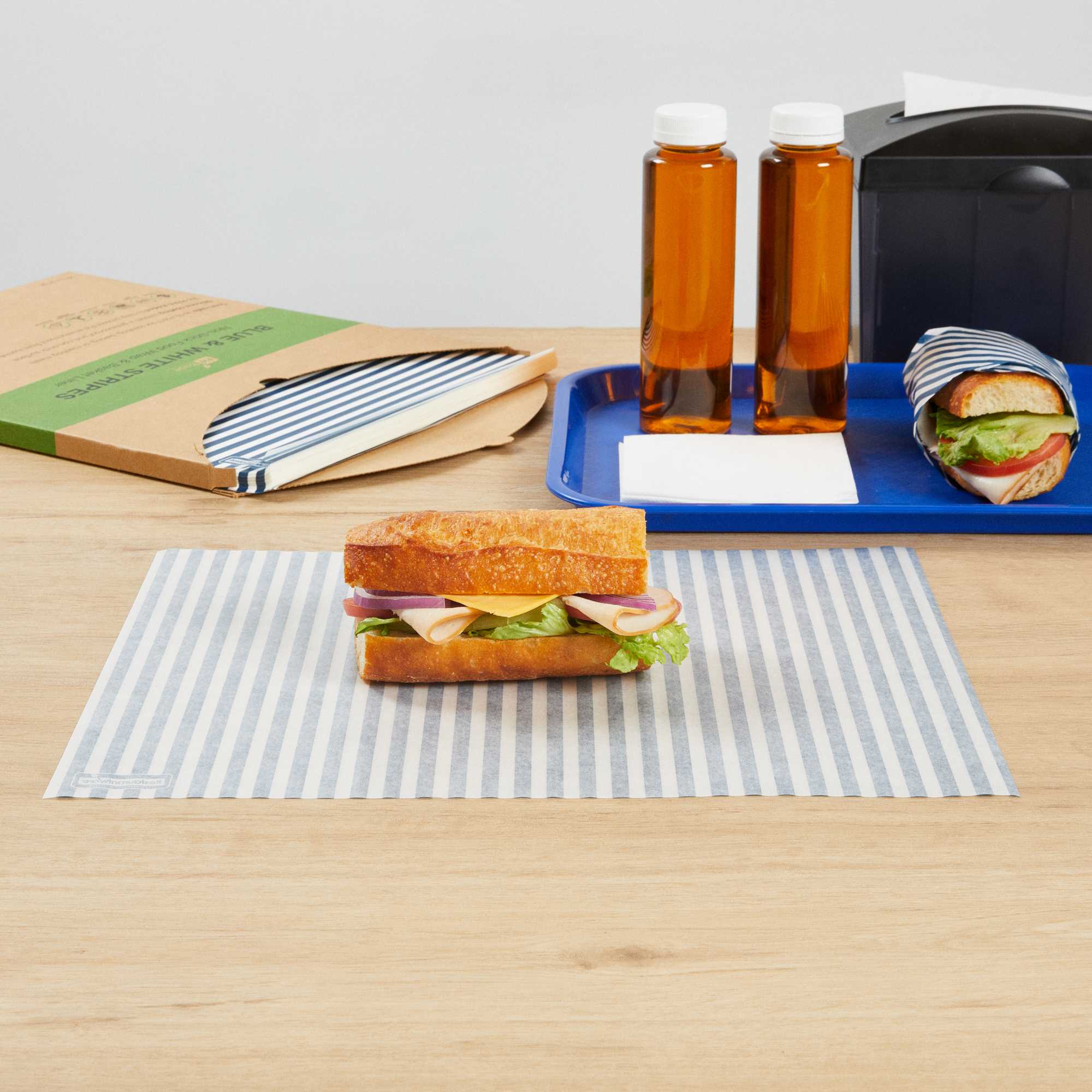 Chef 101 No PFAS Added Blue and White Stripe Paper Food Wrap and Basket Liner - Greaseproof - 15" x 11" - 2000 count box
