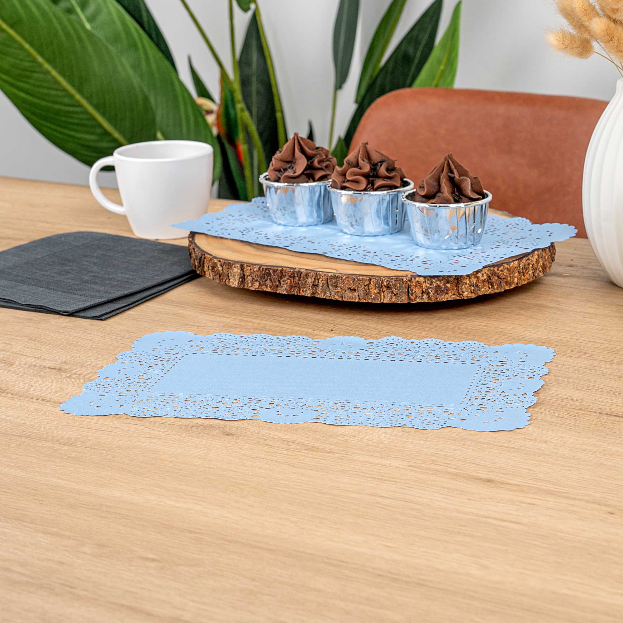 Pastry Tek Rectangle Sky Blue Paper Doilies - Lace - 12" x 7" - 4000 count box
