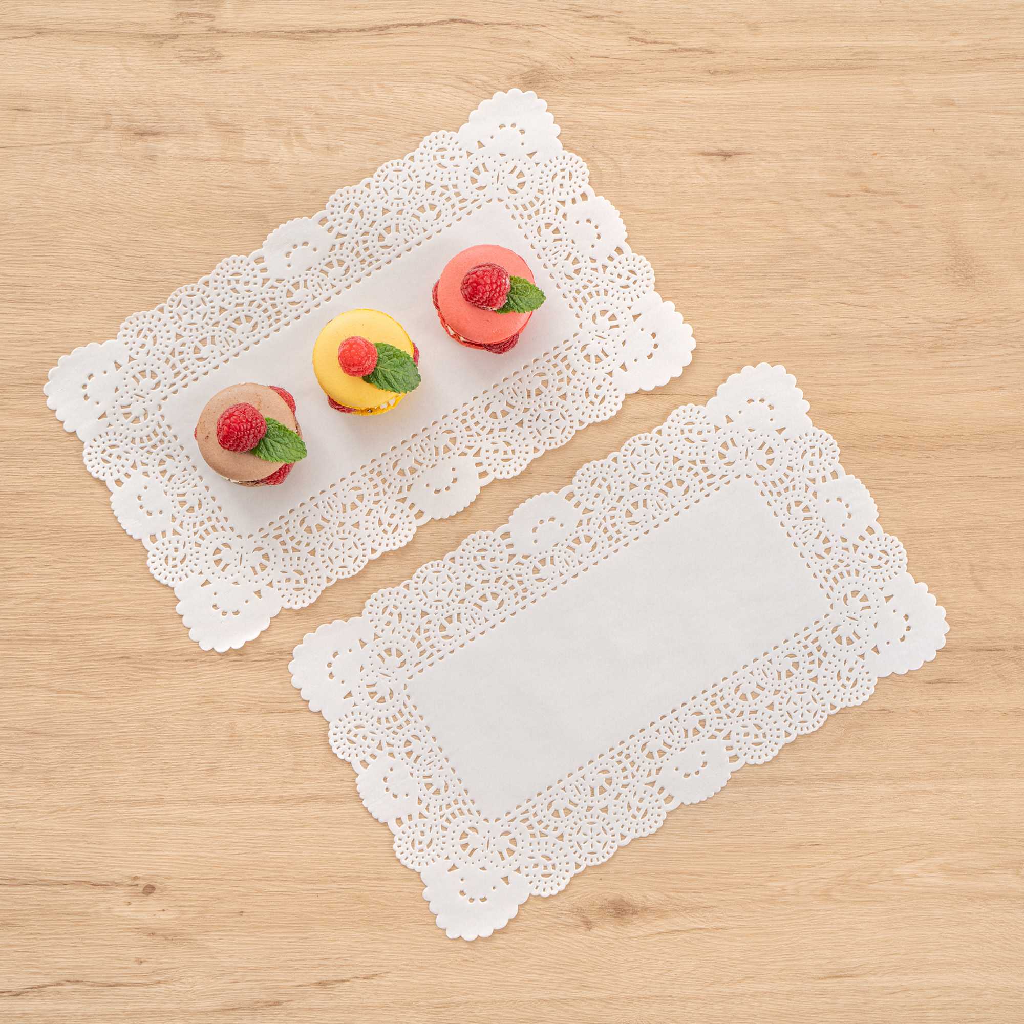 Pastry Tek Rectangle White Paper Doilies - Lace - 12" x 7" - 100 count box